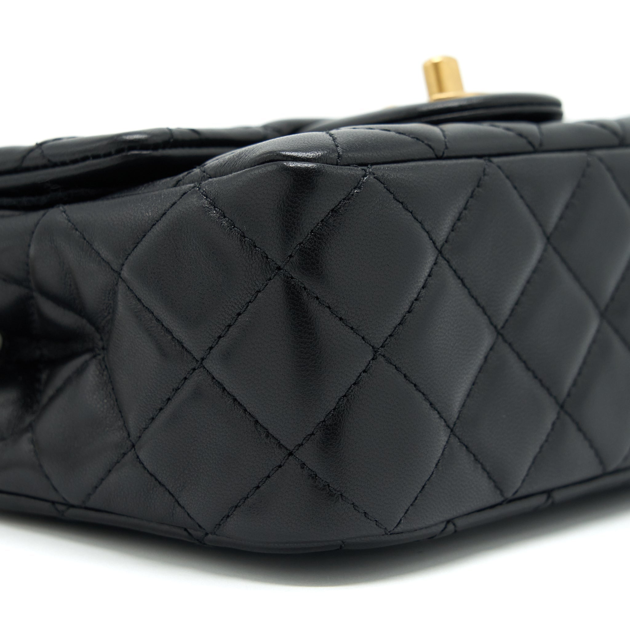 CHANEL 22S PEARL CRUSH MINI SQUARE FLAP BAG LAMBSKIN BLACK GHW (MICROCHIP)
