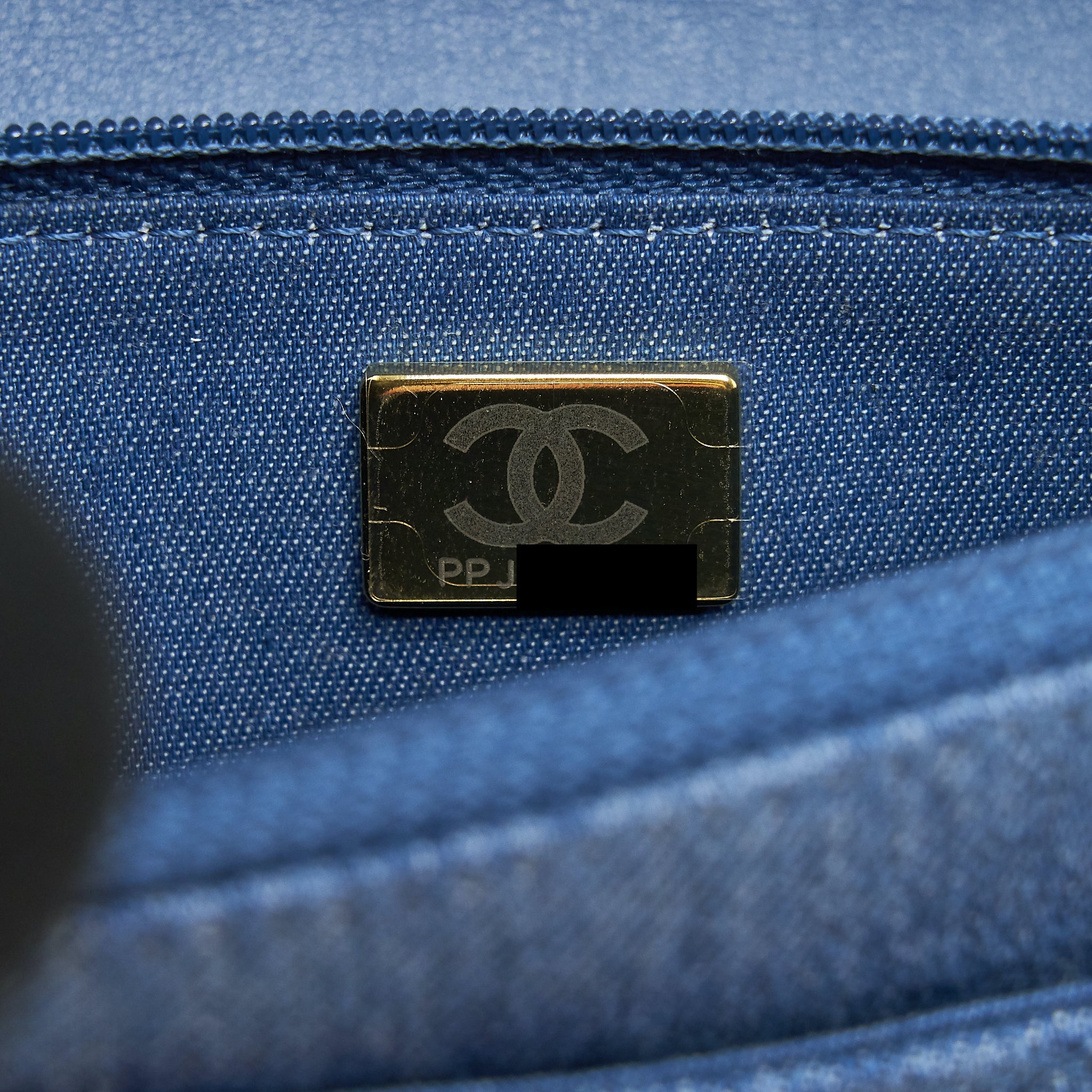 CHANEL 22C PEARL CRUSH WALLET ON CHAIN DENIM GHW