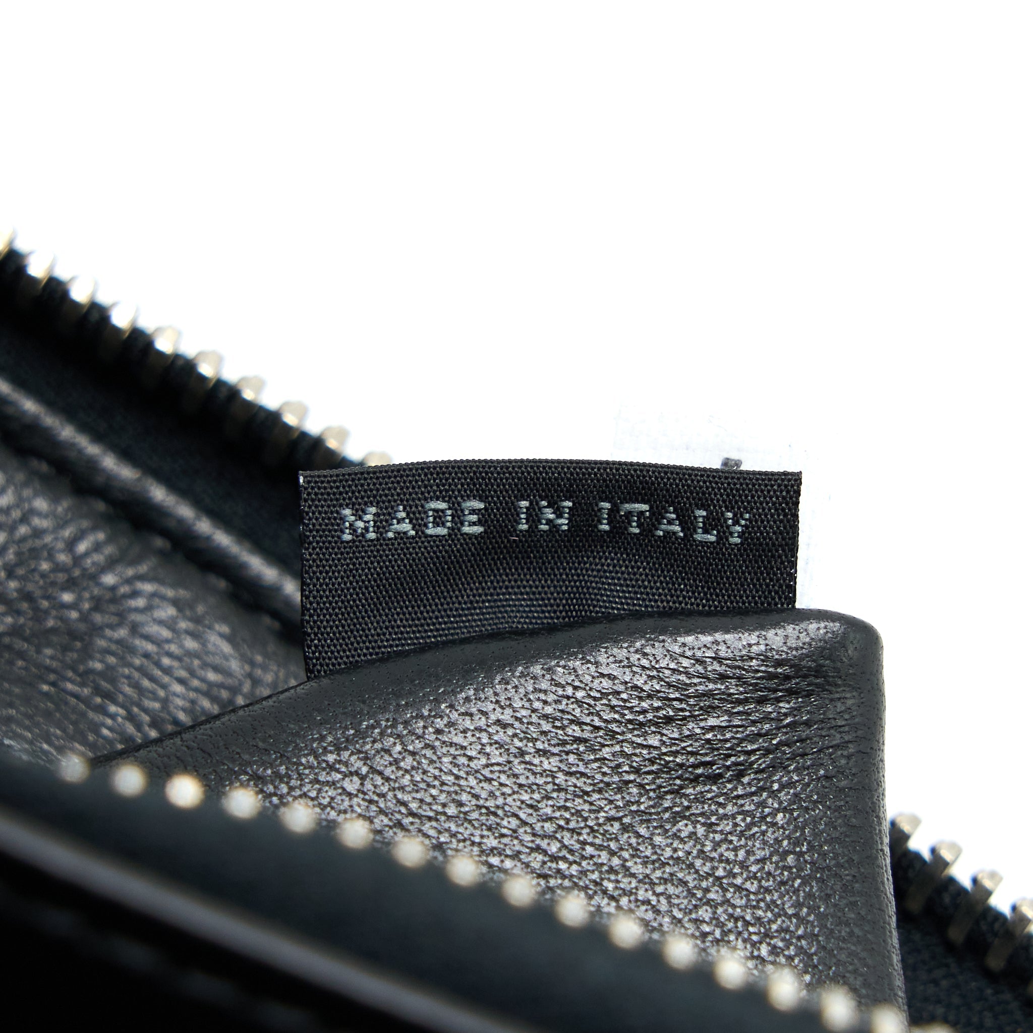 PRADA MEN’S CLUTCH SOFFIANO BLACK SHW