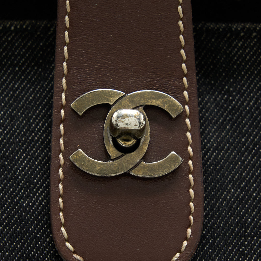CHANEL VINTAGE DENIM TOTE BAG RUTHENIUM SLIVER HARDWARE