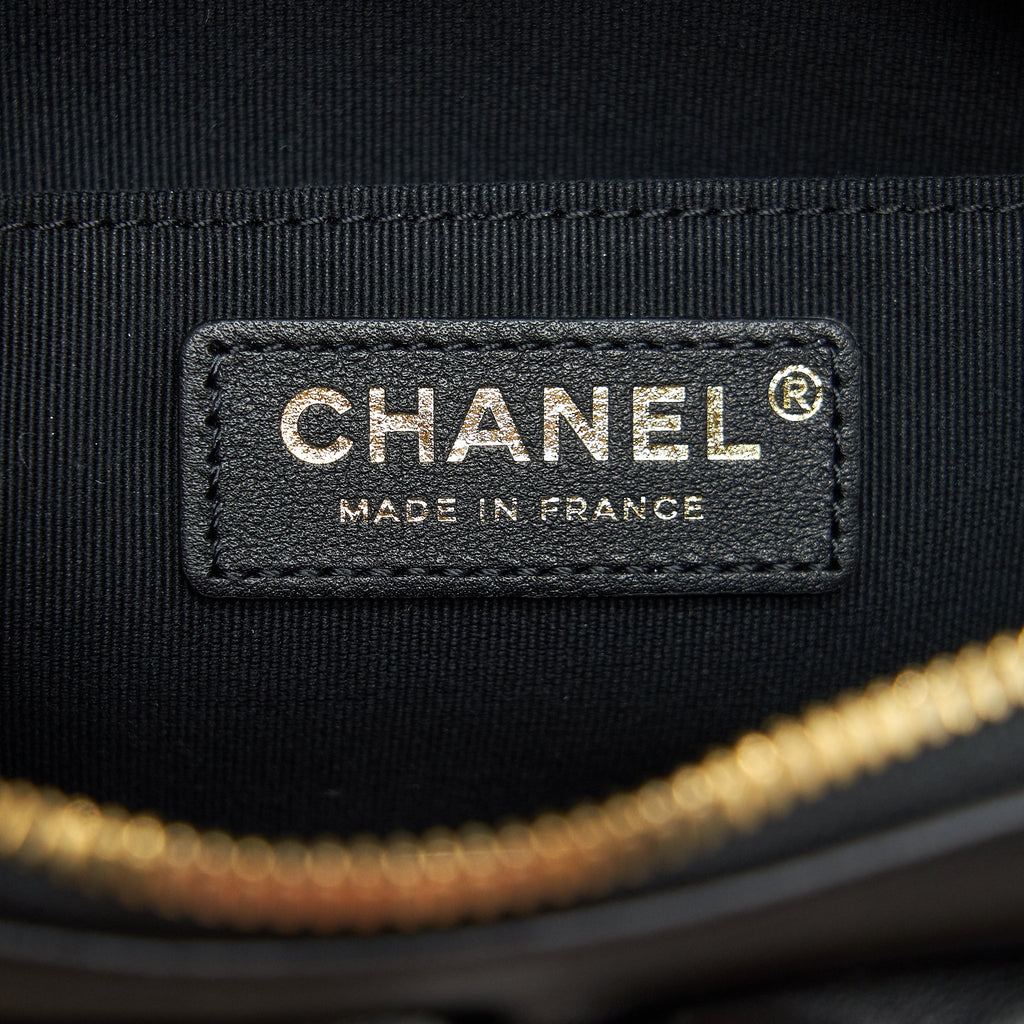 CHANEL 22C CAMERA BAG CALFSKIN BLACK GHW