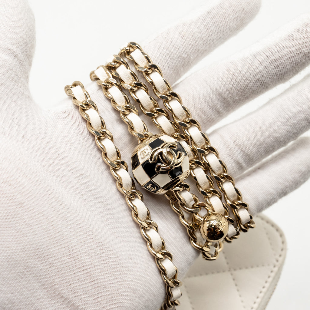 CHANEL PEARL CRUSH MINI VANITY WITH CHAIN LAMBSKIN WHITE LGHW (MICROCHIP)