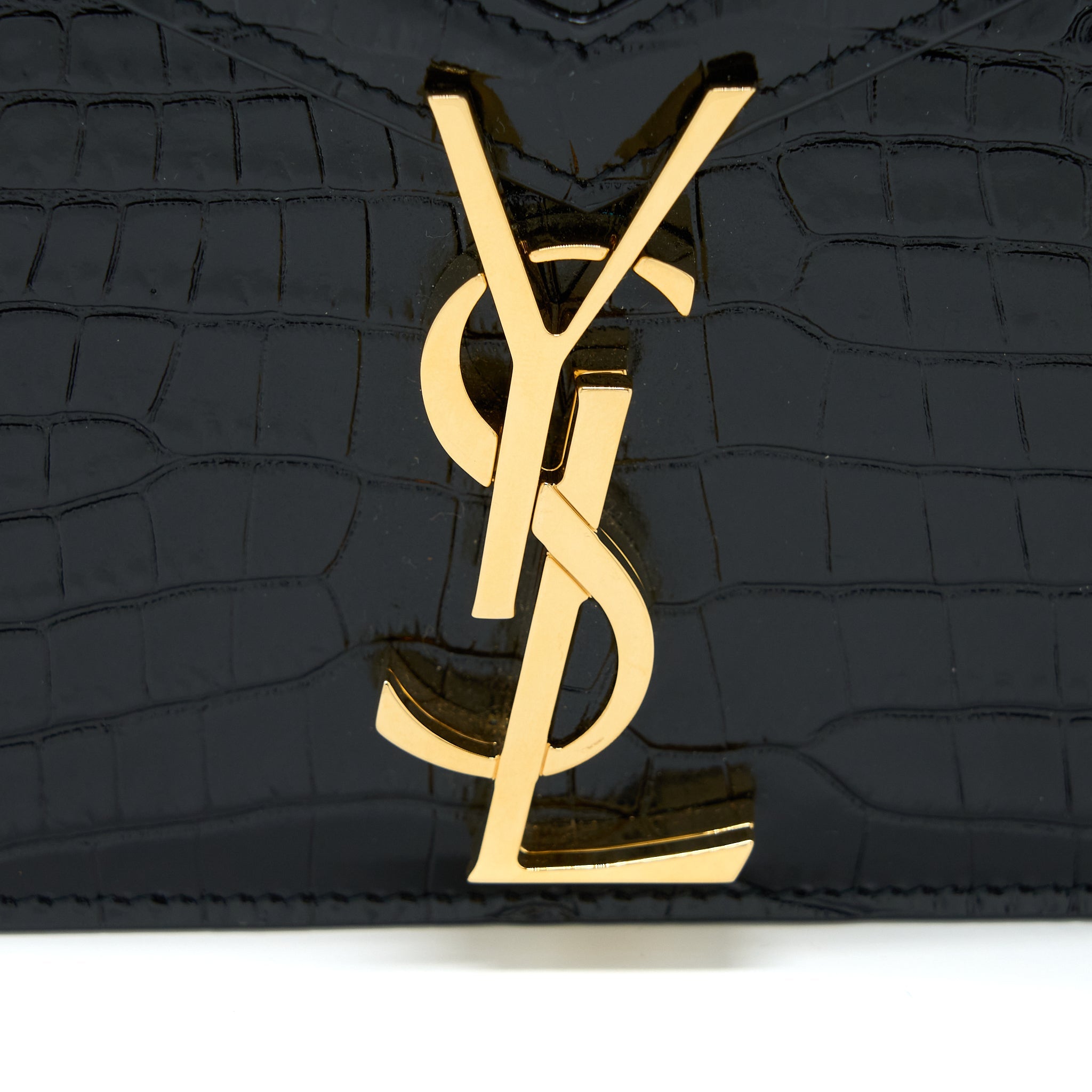 SAINT LAURENT CASSANDRA CHAIN BAG CROC EMBOSSED LEATHER BLACK GHW