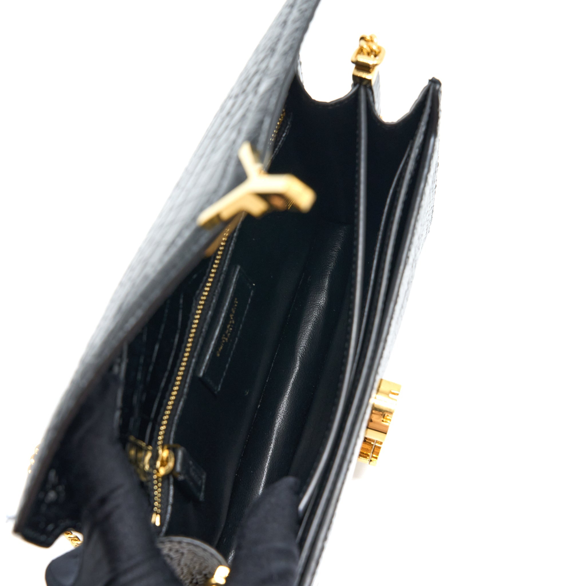 SAINT LAURENT CASSANDRA CHAIN BAG CROC EMBOSSED LEATHER BLACK GHW