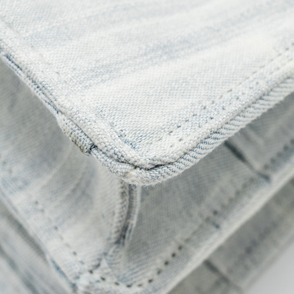 FENDI MEDIUM PEEKABOO ISEEU DENIM WHITE SHW