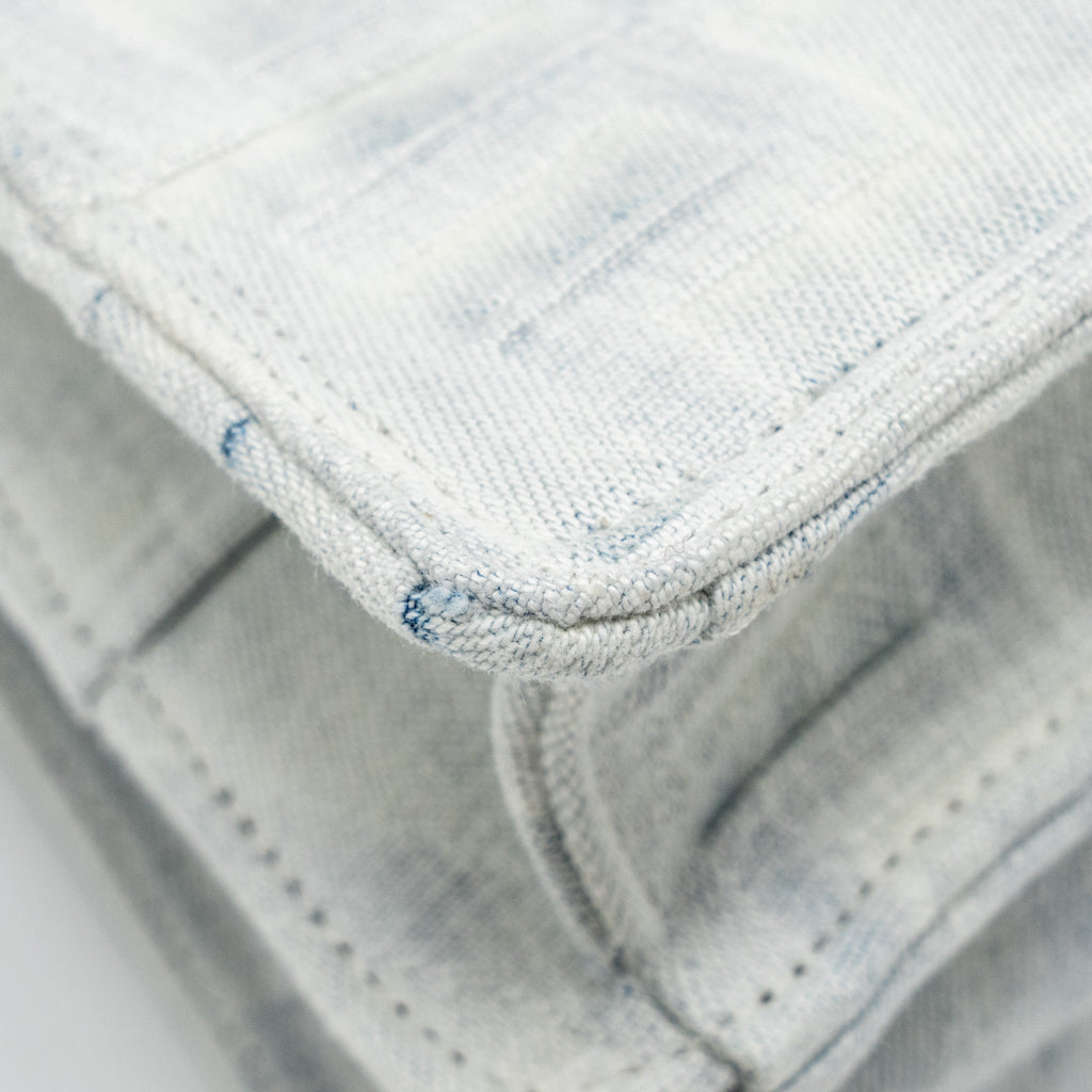 FENDI MEDIUM PEEKABOO ISEEU DENIM WHITE SHW