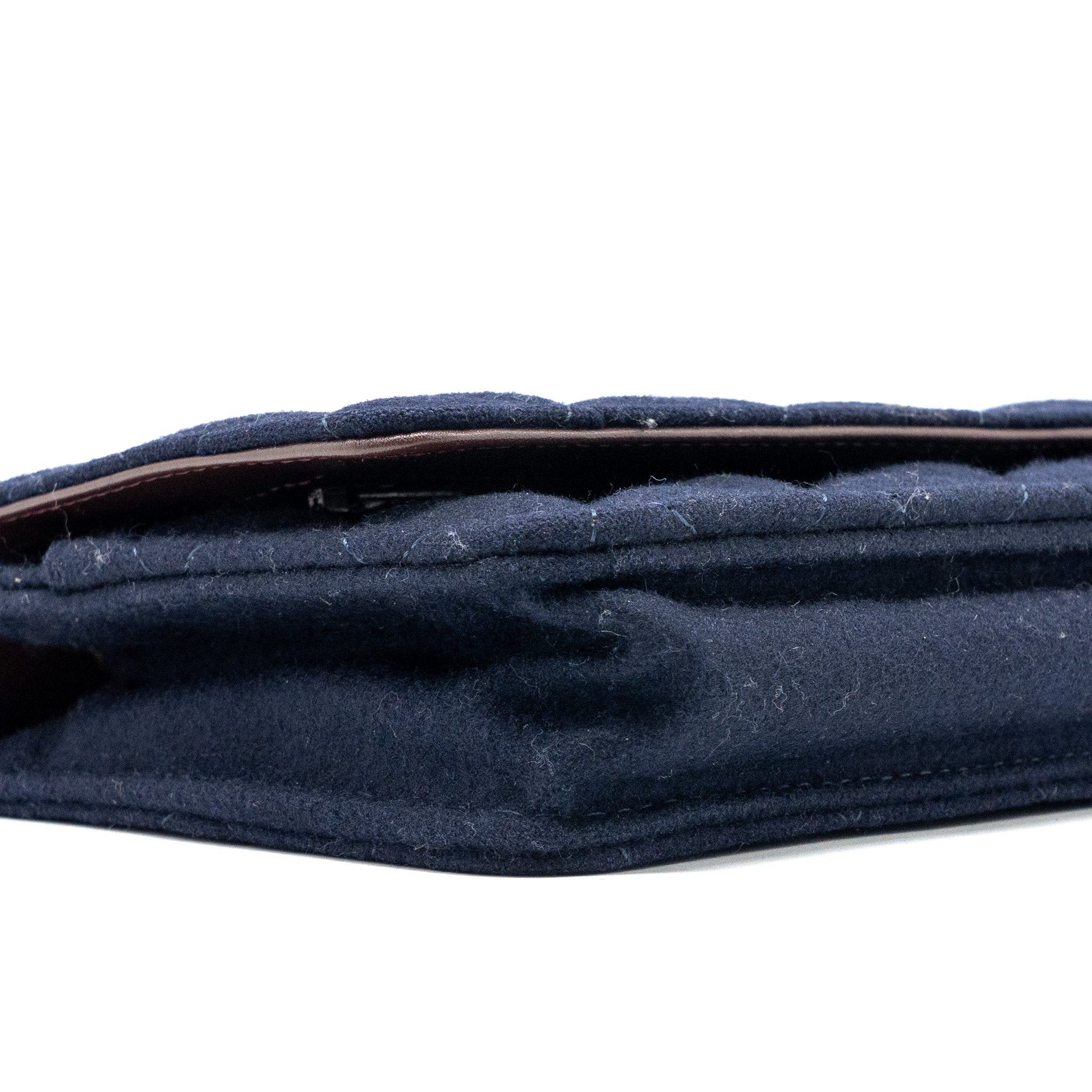 CHANEL 18A CHARMING NAVY WALLET ON CHAIN WOOL/CALFSKIN NAVY GHW