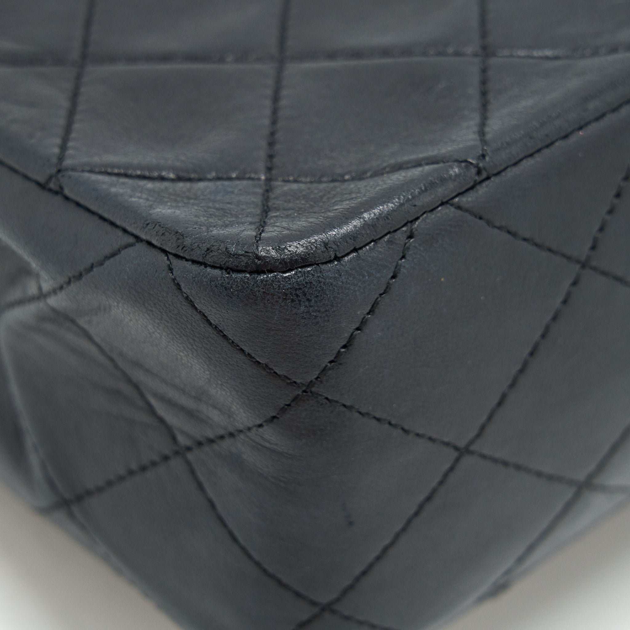 CHANEL VINTAGE SMALL FLAP BAG LAMBSKIN BLACK GHW