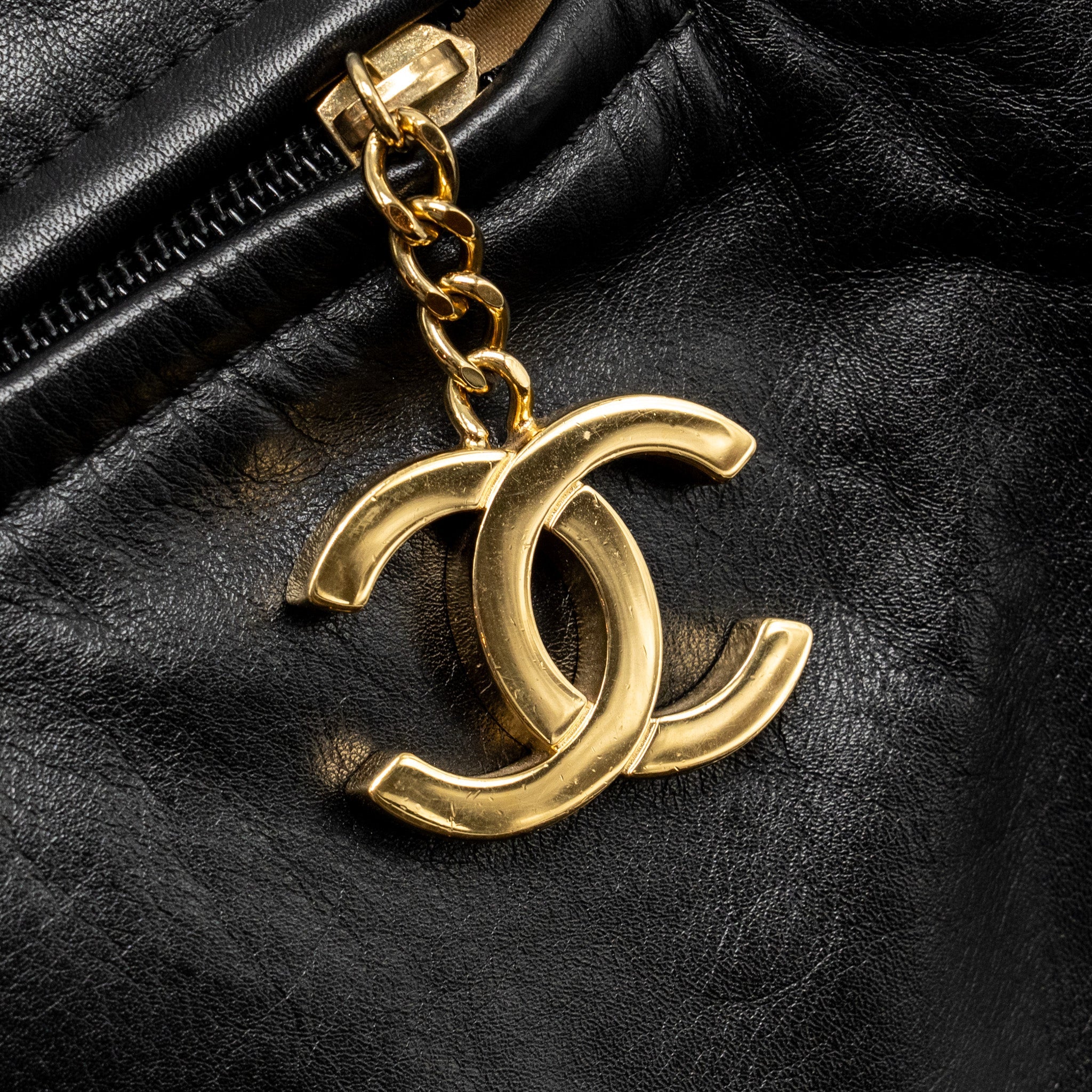 CHANEL RODEO DRIVE FLAP BAG CALFSKIN BLACK GHW