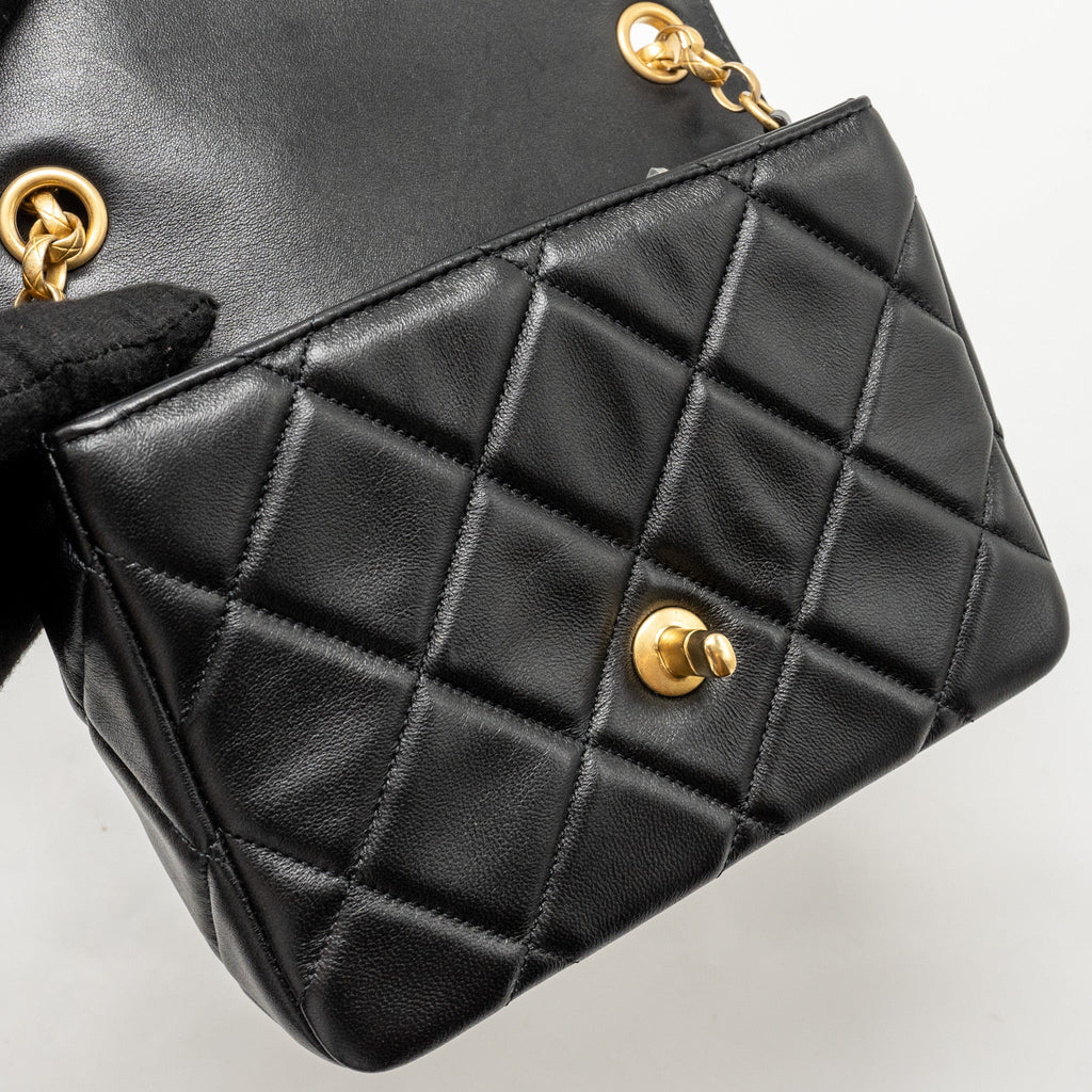 CHANEL QUILTED MINI FLAP BAG WITH DETAILED CHAIN LAMBSKIN BLACK GHW (MICROCHIP)