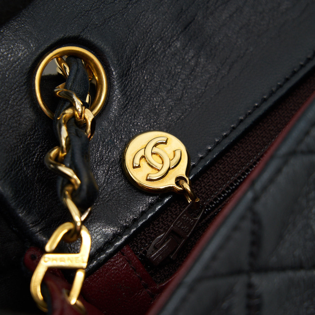 CHANEL VINTAGE SMALL FLAP BAG LAMBSKIN BLACK GHW