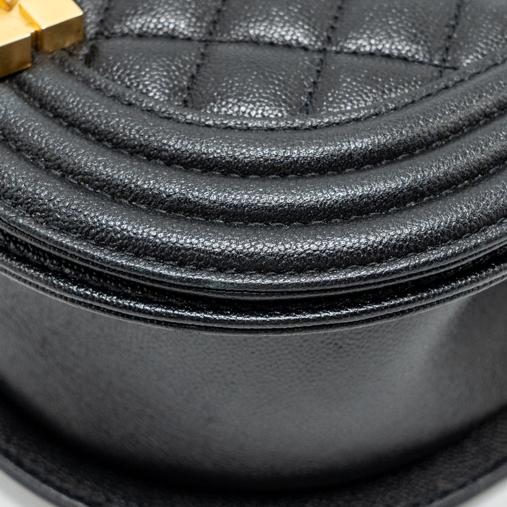 CHANEL 22A ROUND BOY MESSENGER BAG CAVIAR BLACK GHW (MICROCHIP)