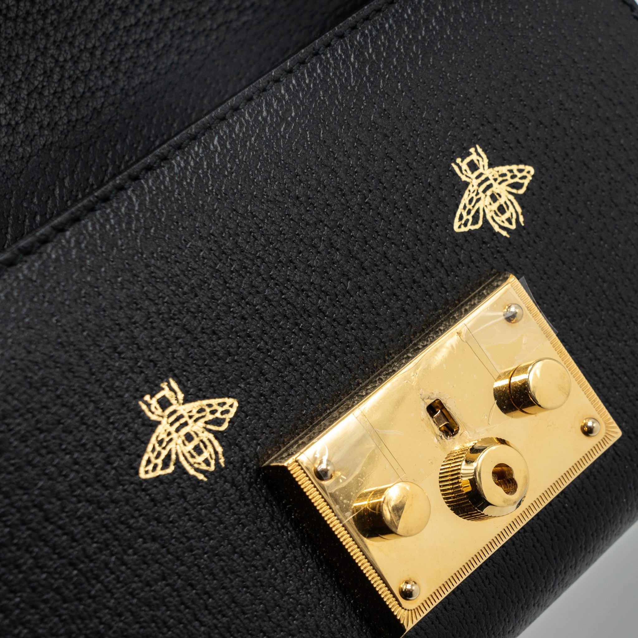 GUCCI PADLOCK CHAIN BAG BEE PRINT CALFSKIN BLACK GHW