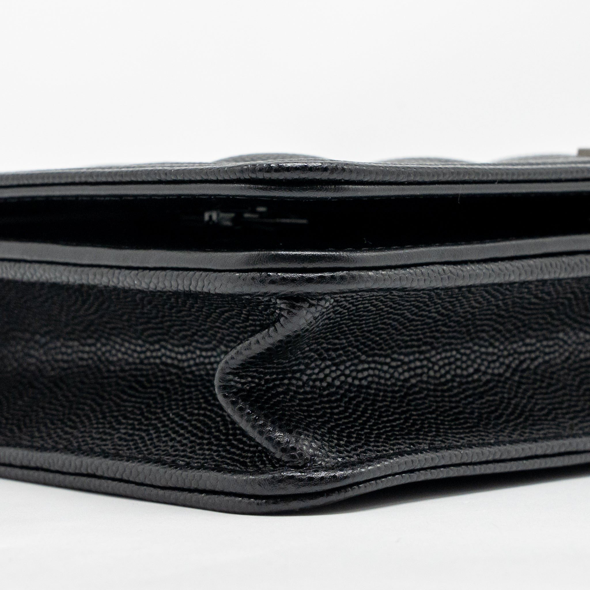 CHANEL BOY WALLET ON CHAIN CAVIAR BLACK RUTHENIUM SHW (MICROCHIP)