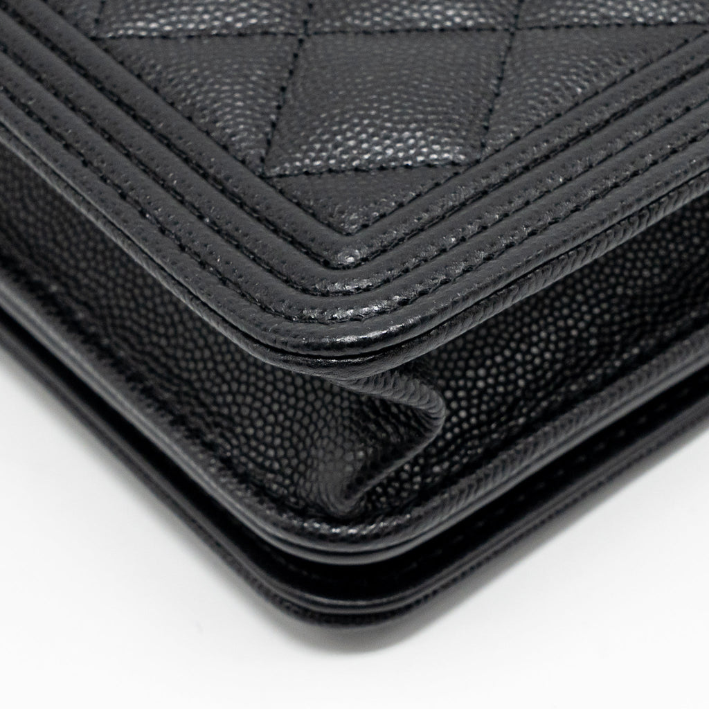 CHANEL BOY WALLET ON CHAIN CAVIAR BLACK RUTHENIUM SHW (MICROCHIP)