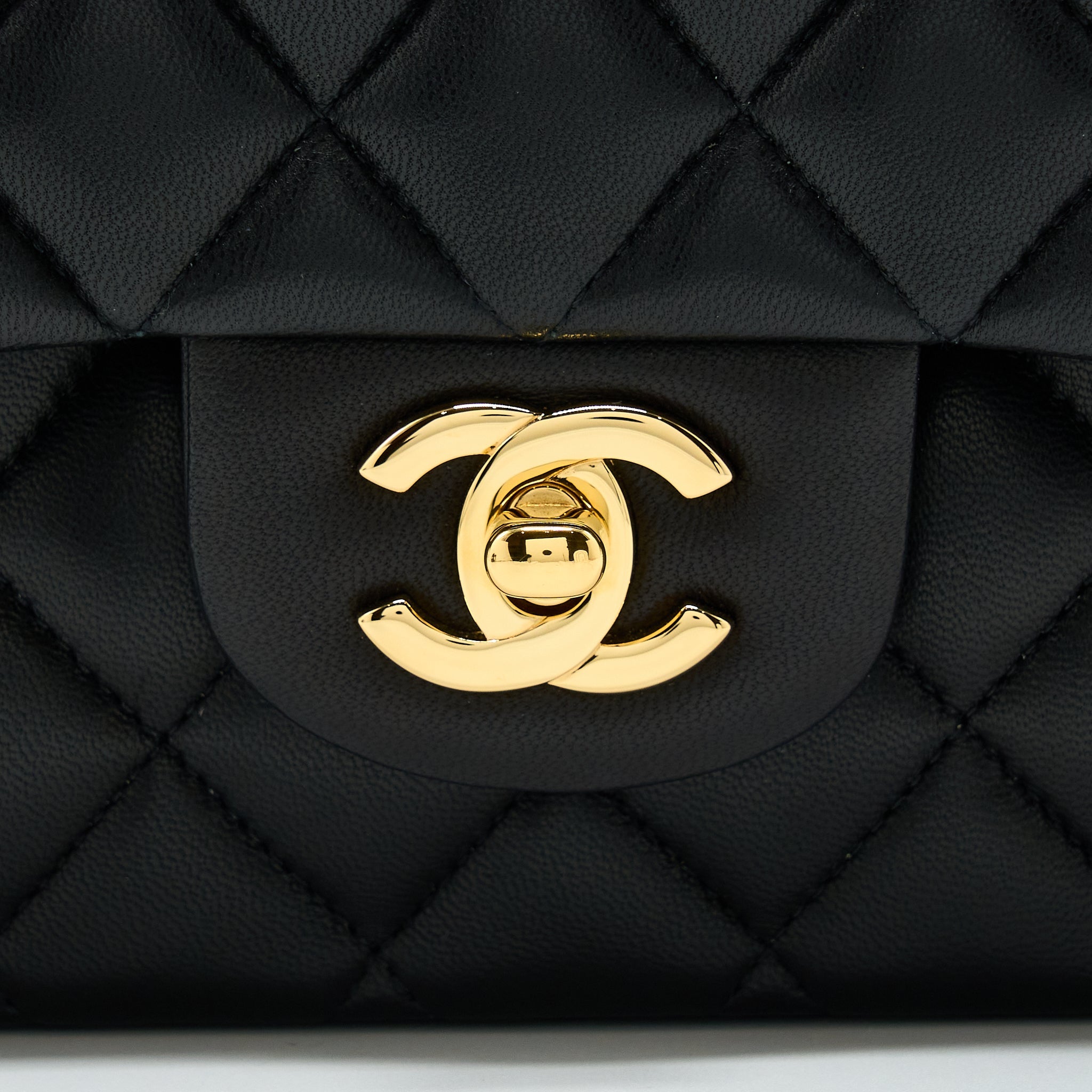 CHANEL CLASSIC DOUBLE FLAP BAG LAMBSKIN BLACK GHW