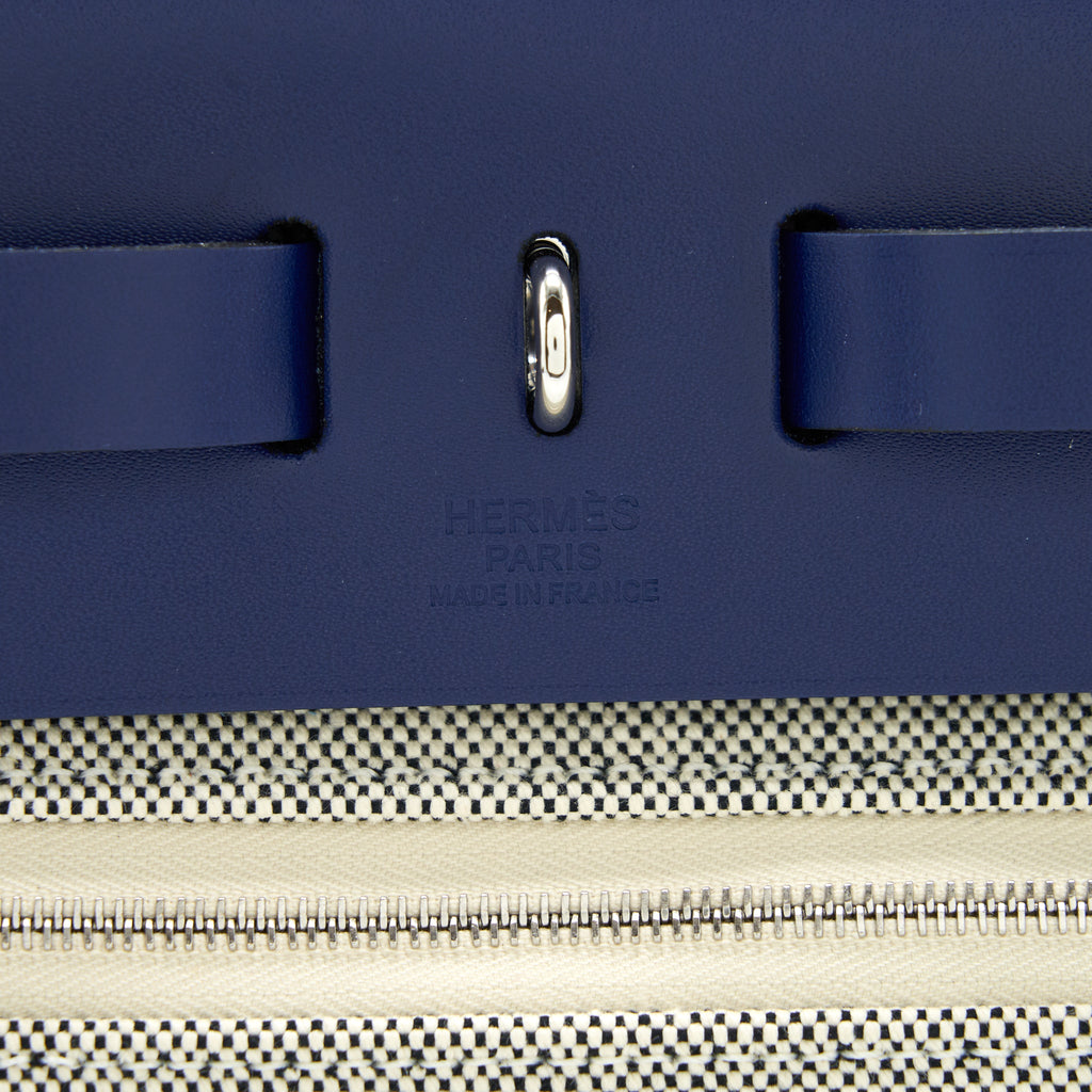 HERMES HERBAG ZIP 31 TOILE H EN RELIEF BRIDES SAPHIR