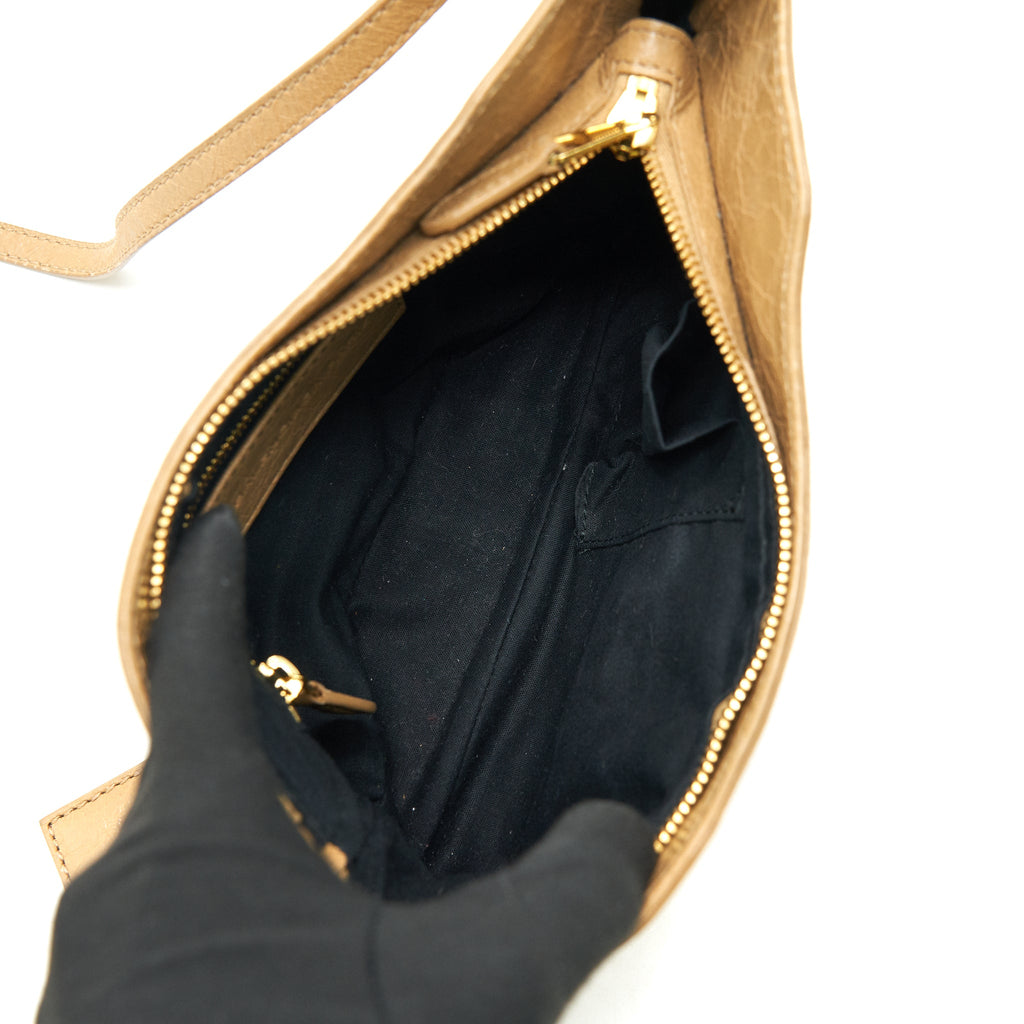 BALENCIAGA GIANT HIP BAG IN BEIGE