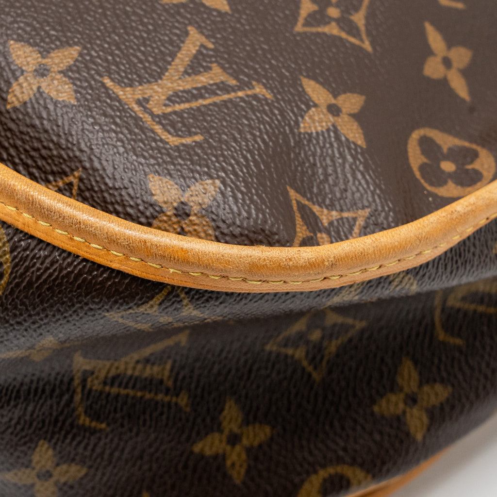 LOUIS VUITTON MENILMONTANT MM HALF MOON BAG MONOGRAM CANVAS GHW