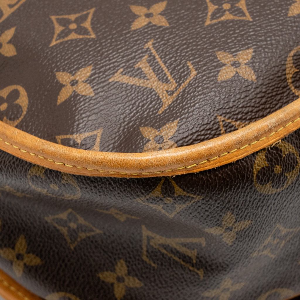 LOUIS VUITTON MENILMONTANT MM HALF MOON BAG MONOGRAM CANVAS GHW