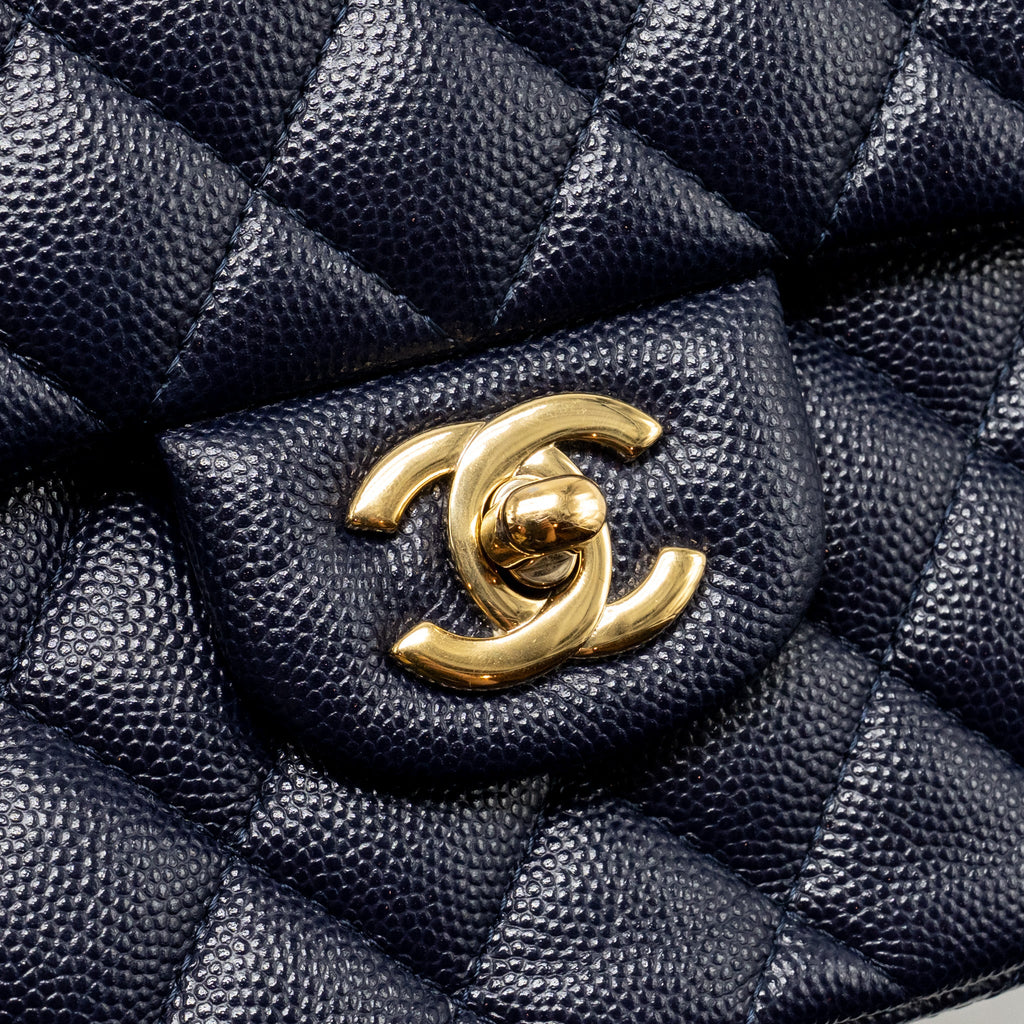 CHANEL SMALL CLASSIC DOUBLE FLAP BAG CAVIAR NAVY GHW (MICROCHIP)
