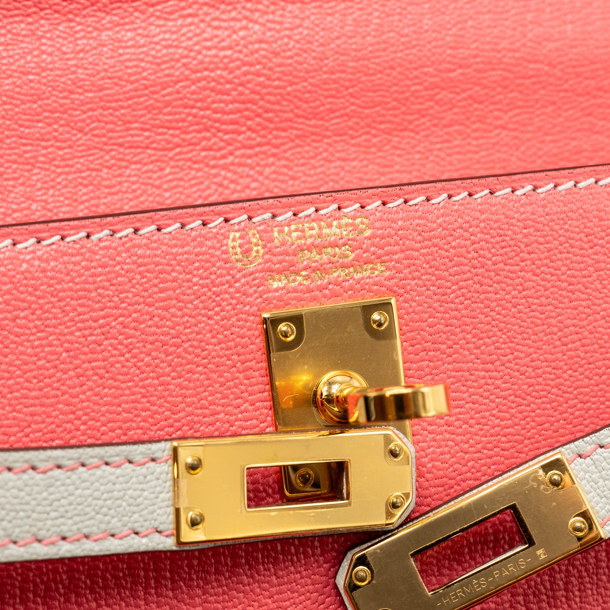 HERMES KELLY 25 SPECIAL ORDER CHÈVRE MYSORE ROSE LIPSTICK / GRIS PERLE GHW