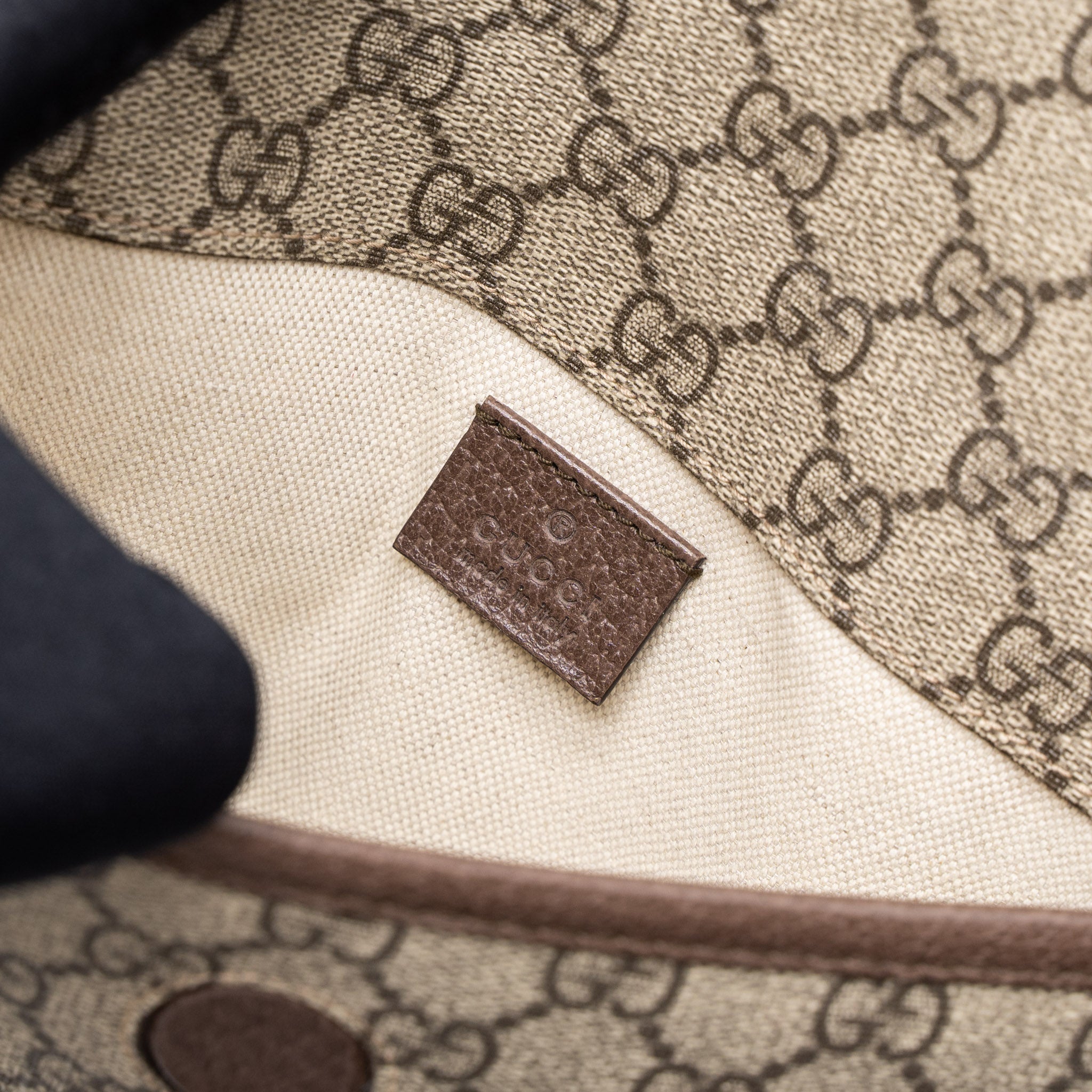 GUCCI NEO VINTAGE BELT BAG GG SUPREME CANVAS BRUSHED GHW
