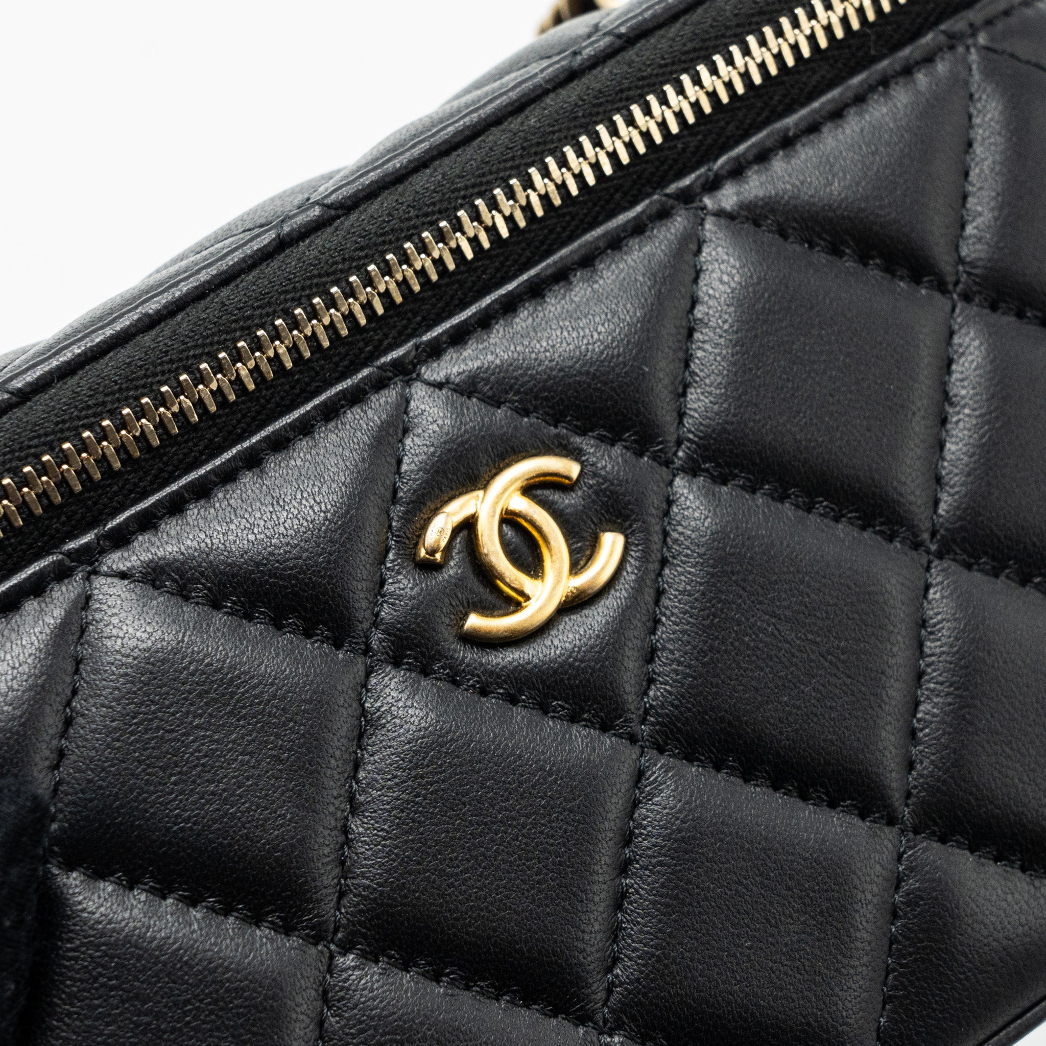 CHANEL PEARL CRUSH LONG VANITY LAMBSKIN BLACK GHW (MICROCHIP)