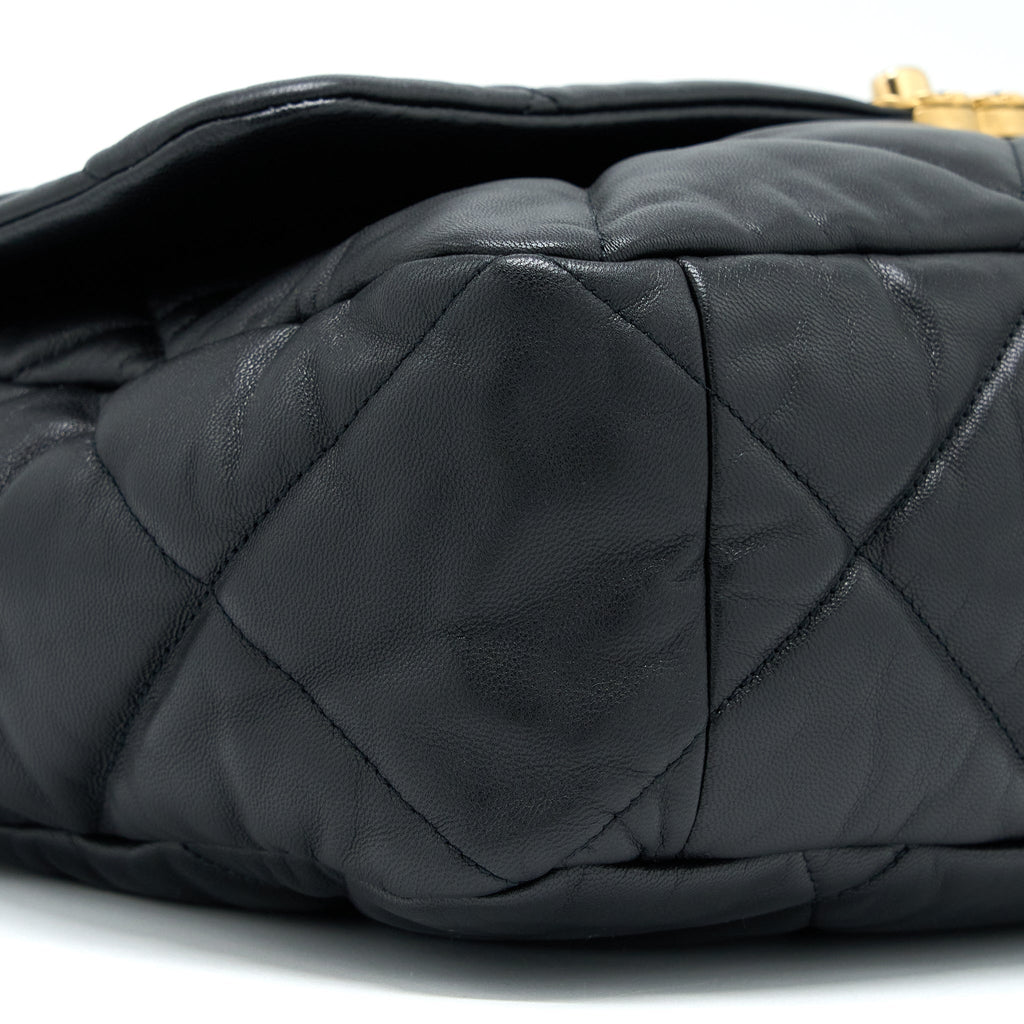 CHANEL MAXI 19 BAG GOATSKIN BLACK MULTICOLOUR HARDWARE