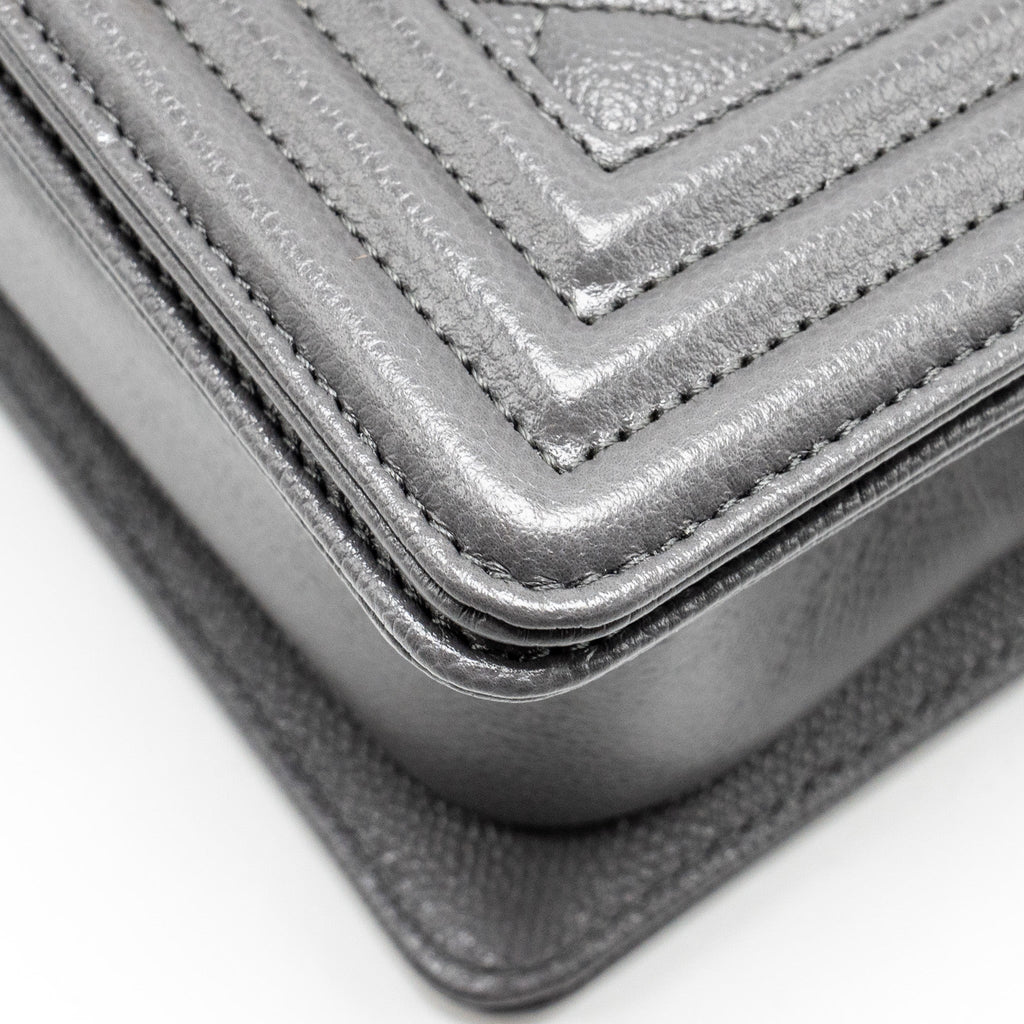 CHANEL SMALL BOY BAG CAVIAR DARK GREY GHW (MICROCHIP)