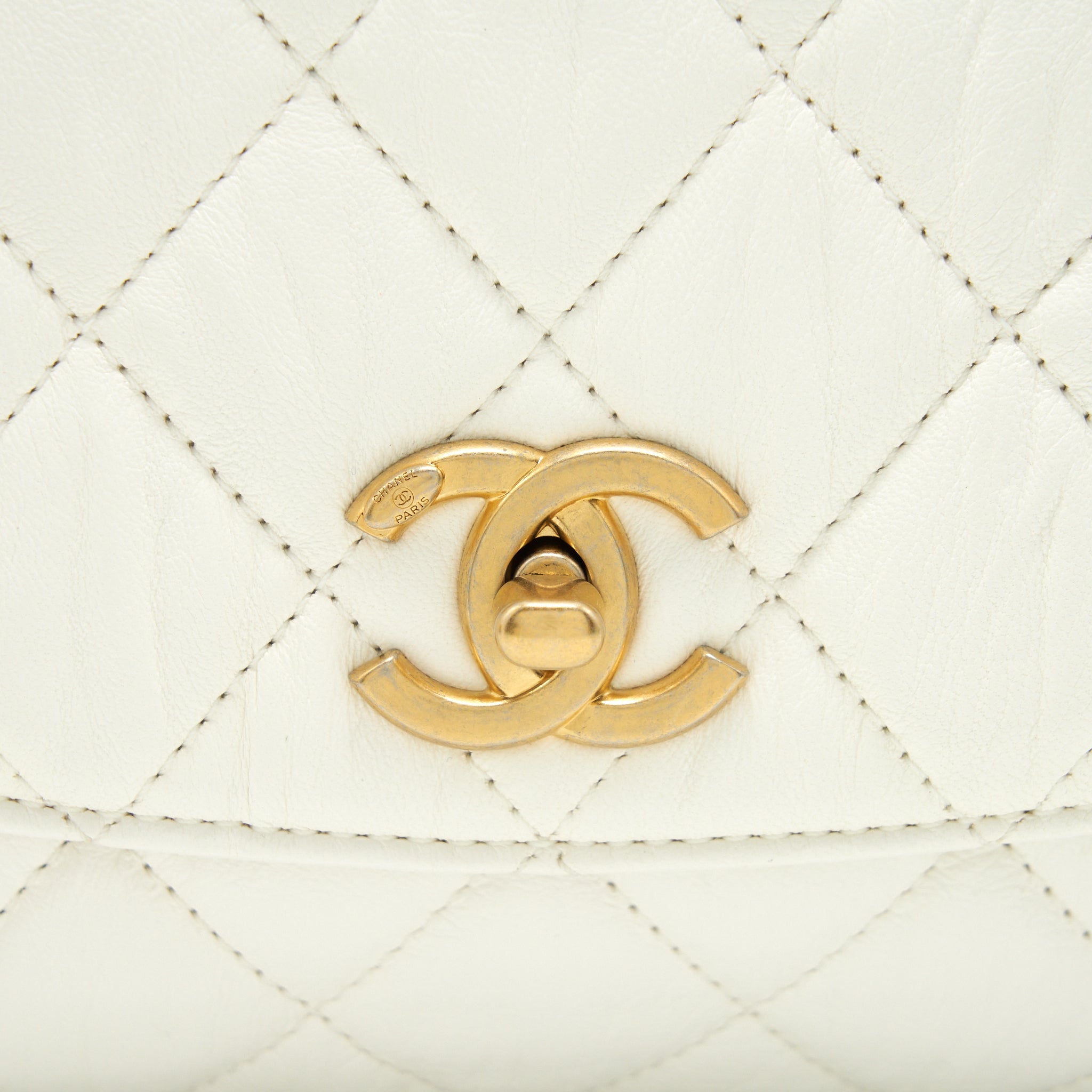 CHANEL SEASONAL FLAP BAG LAMBSKIN WHITE GHW