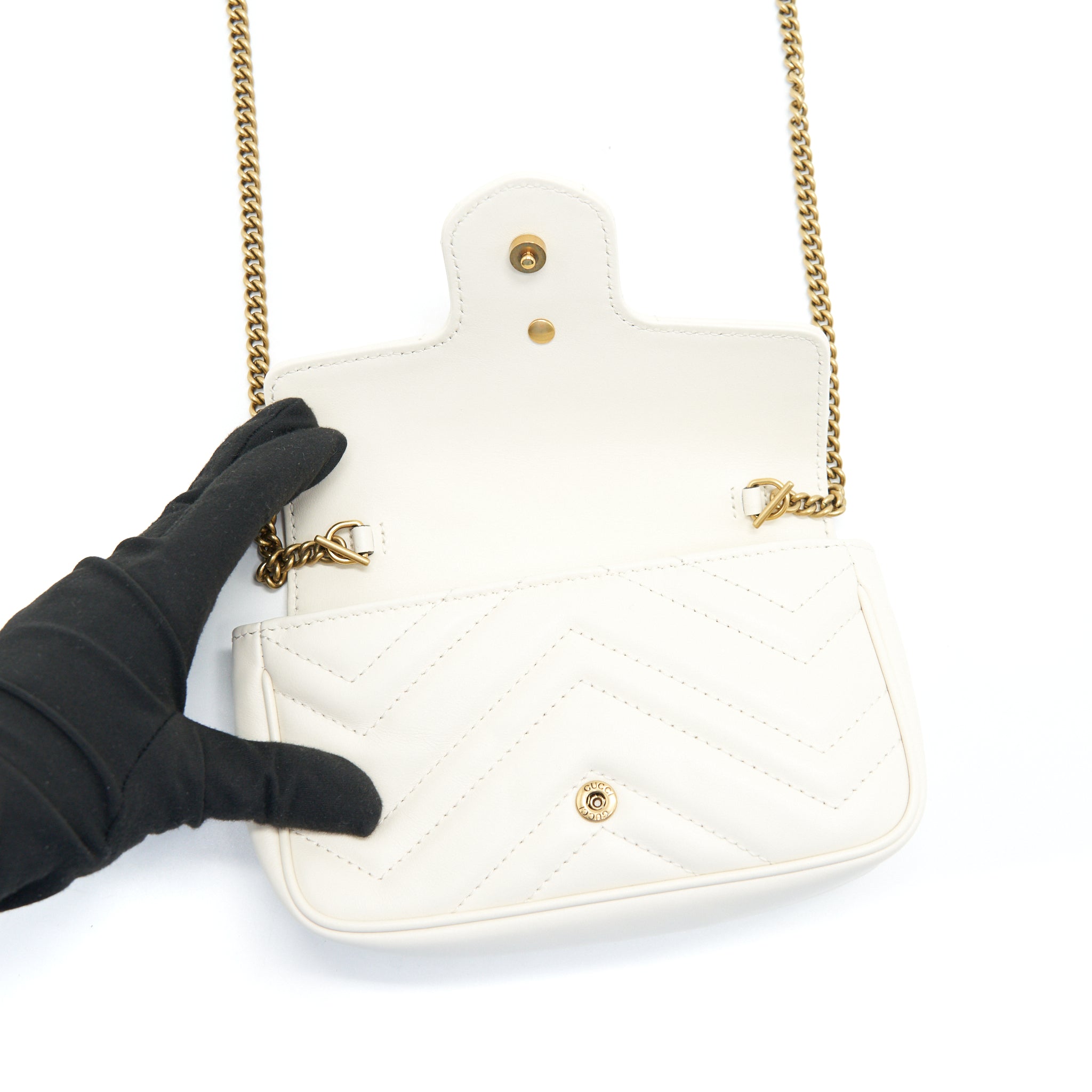 GUCCI GG MARMONT SUPER MINI BAG IN WHITE