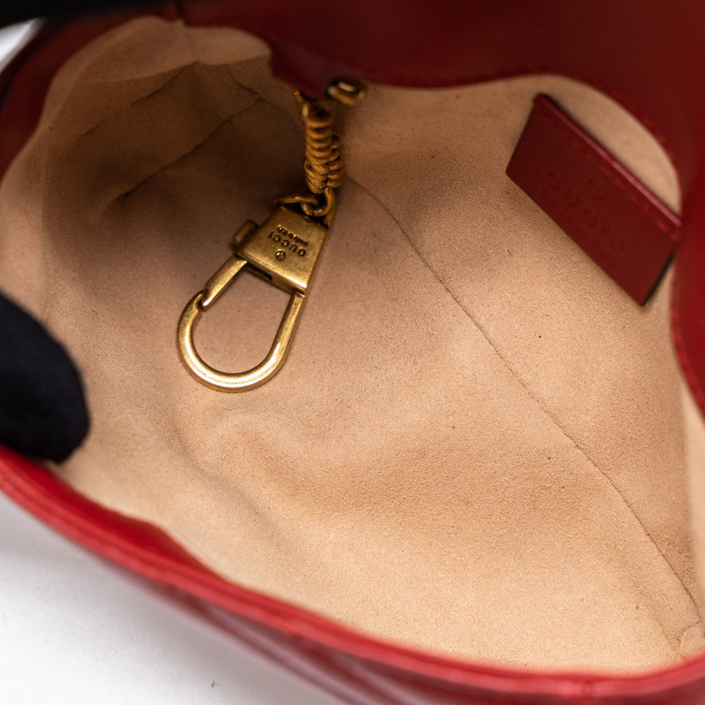 GUCCI GG MARMONT SUPER MINI BAG MATELASSÉ CALFSKIN RED BRUSHED GHW