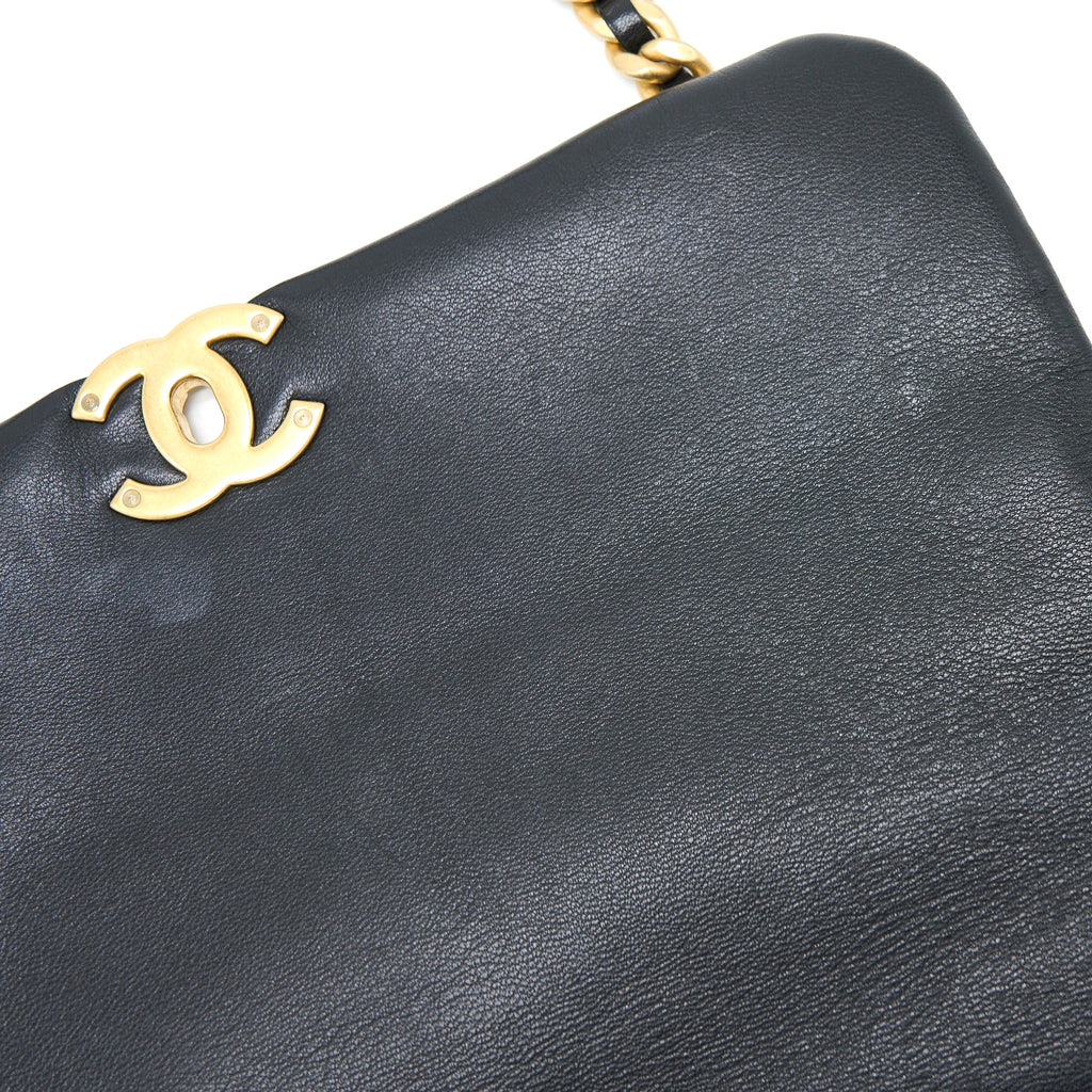 CHANEL MAXI 19 BAG GOATSKIN BLACK MULTICOLOUR HARDWARE