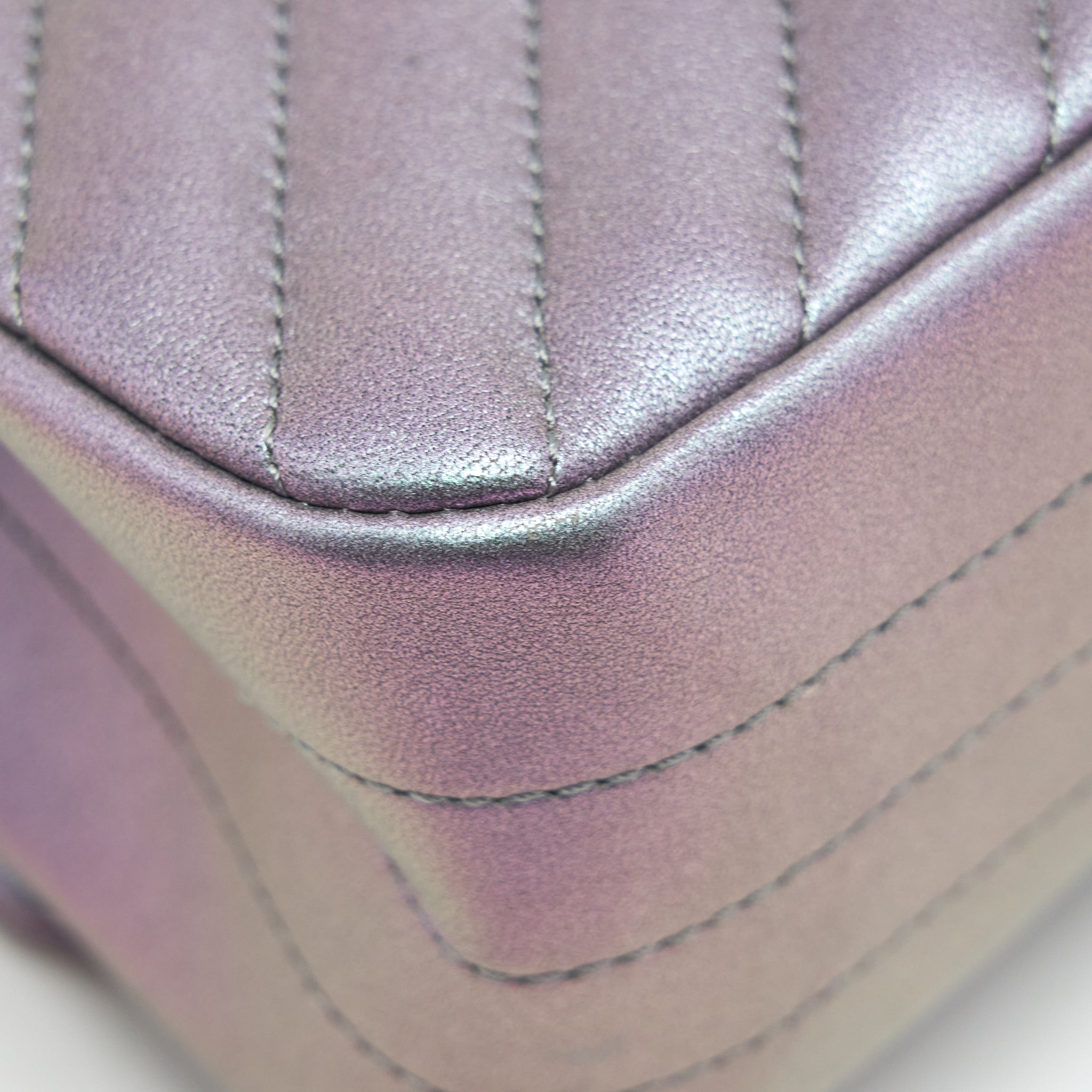 CHANEL 2.55 225 REISSUE FLAP BAG LAMBSKIN IRIDESCENT HARDWARE