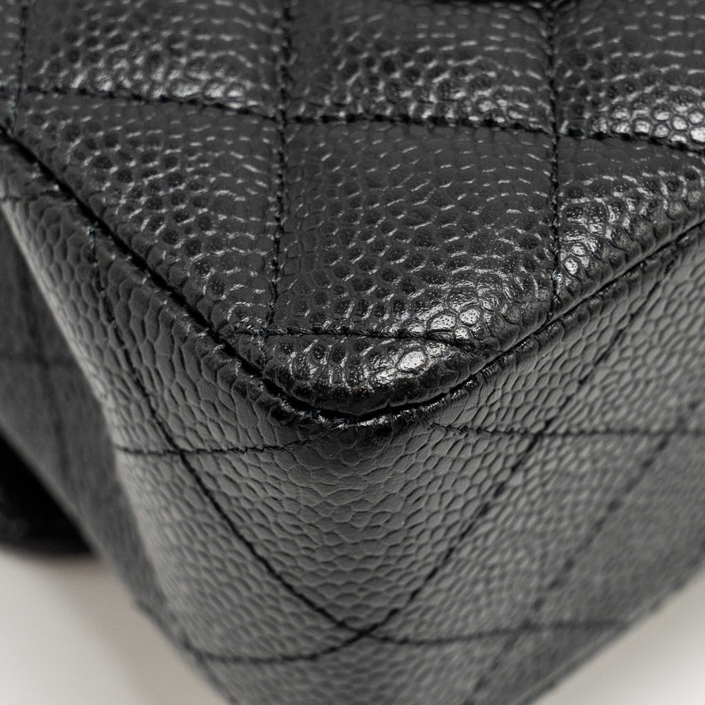 CHANEL SMALL CLASSIC DOUBLE FLAP BAG CAVIAR BLACK GHW (MICROCHIP)