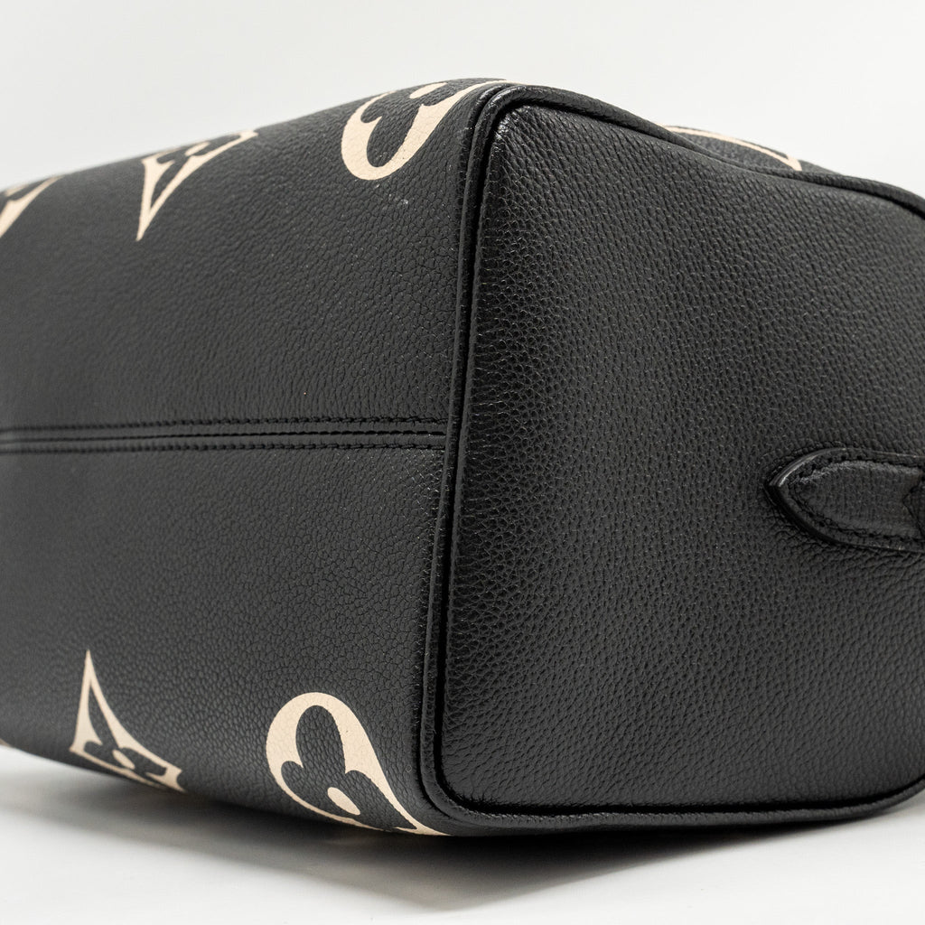 LOUIS VUITTON SPEEDY 25 BANDOULIERE BICOLOR MONOGRAM EMPREINTE BLACK GHW