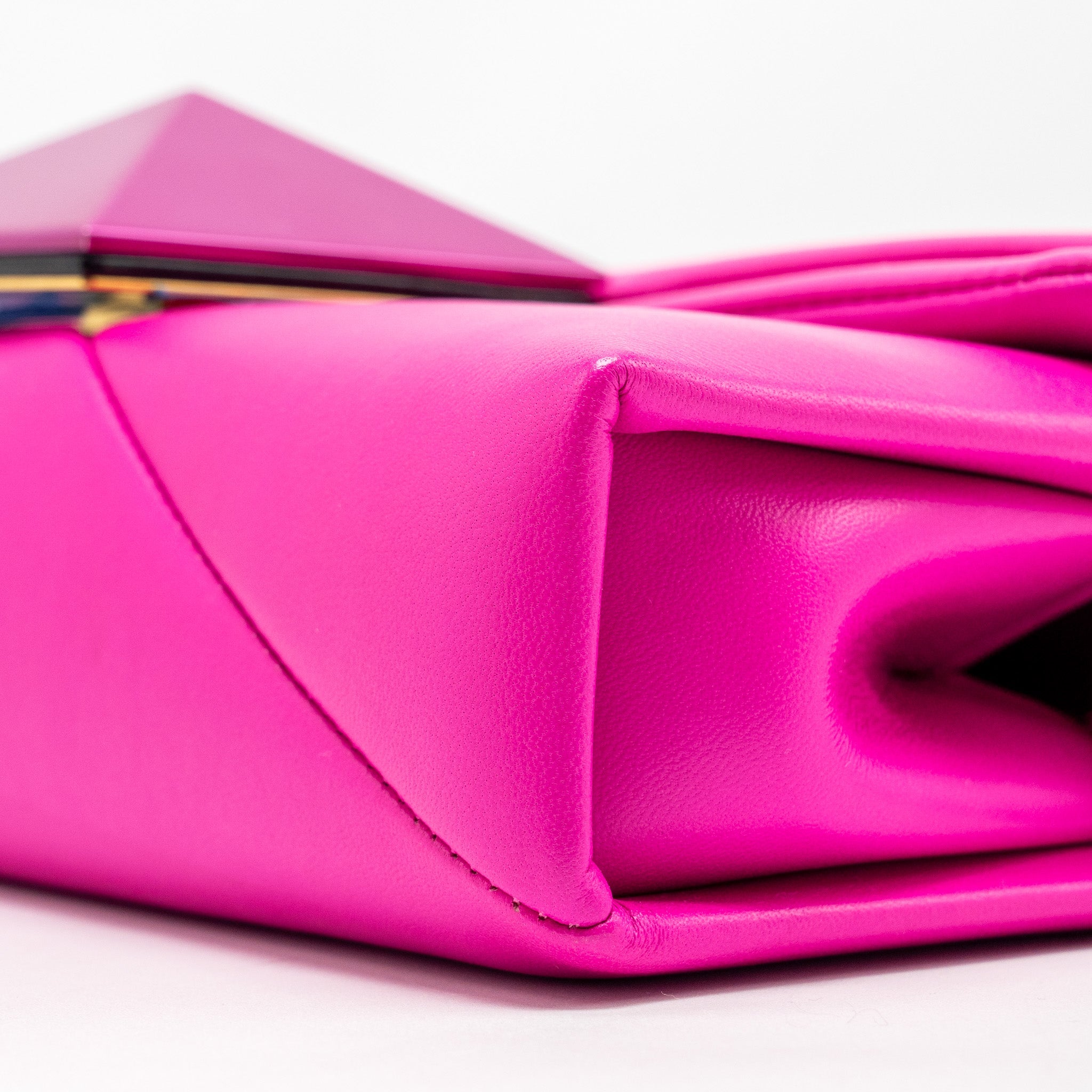 VALENTINO GARAVANI ONE STUD CLUTCH BAG NAPPA LEATHER PINK WITH PINK HARDWARE
