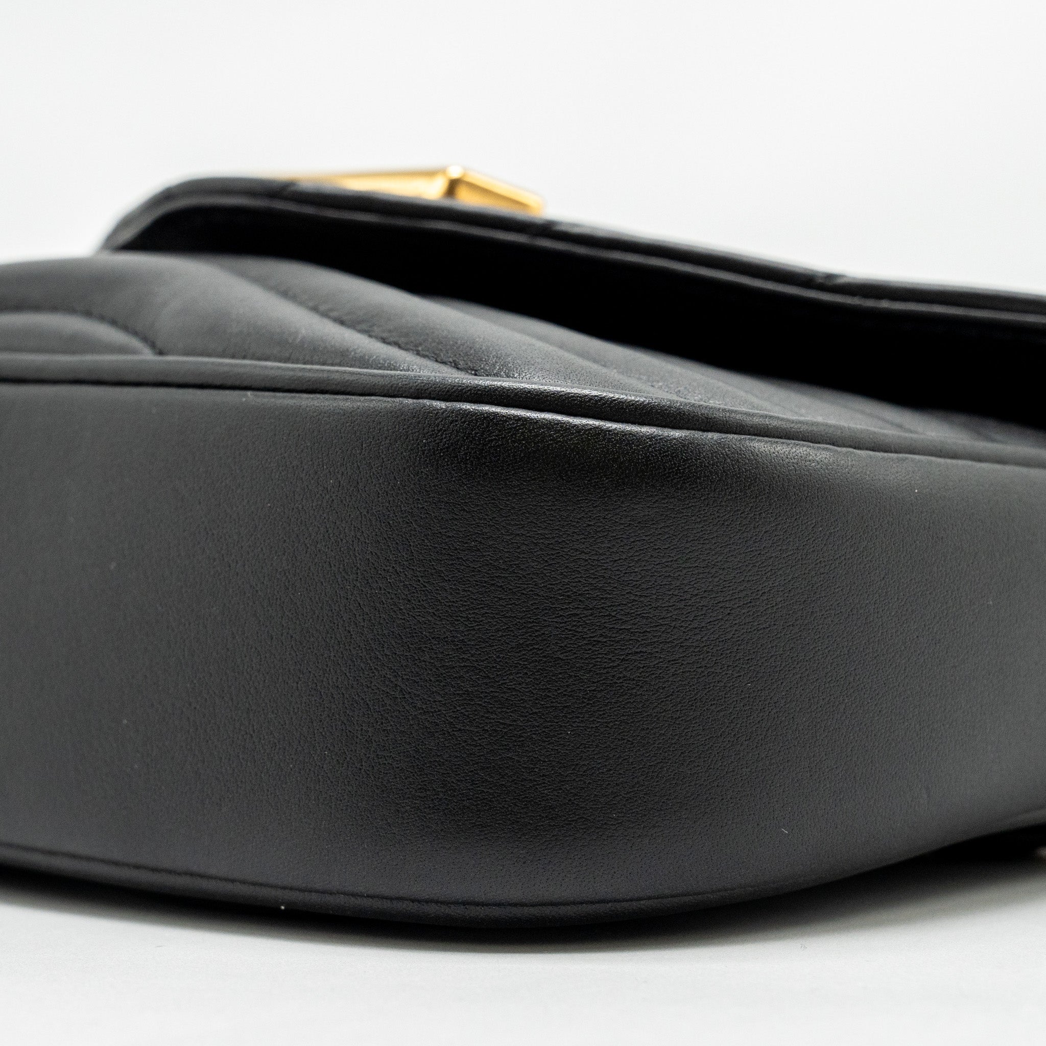 LOUIS VUITTON NEW WAVE MULTI POCHETTE CALFSKIN BLACK GHW