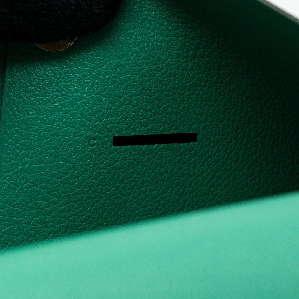 HERMES CALVI POCHETTE MM EVERCOLOR VERT VERTIGO/ VERT TITIEN SHW
