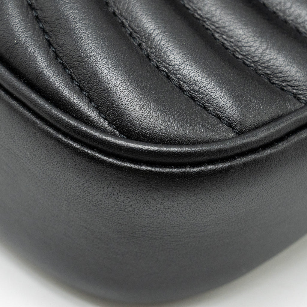 LOUIS VUITTON NEW WAVE MULTI POCHETTE CALFSKIN BLACK GHW
