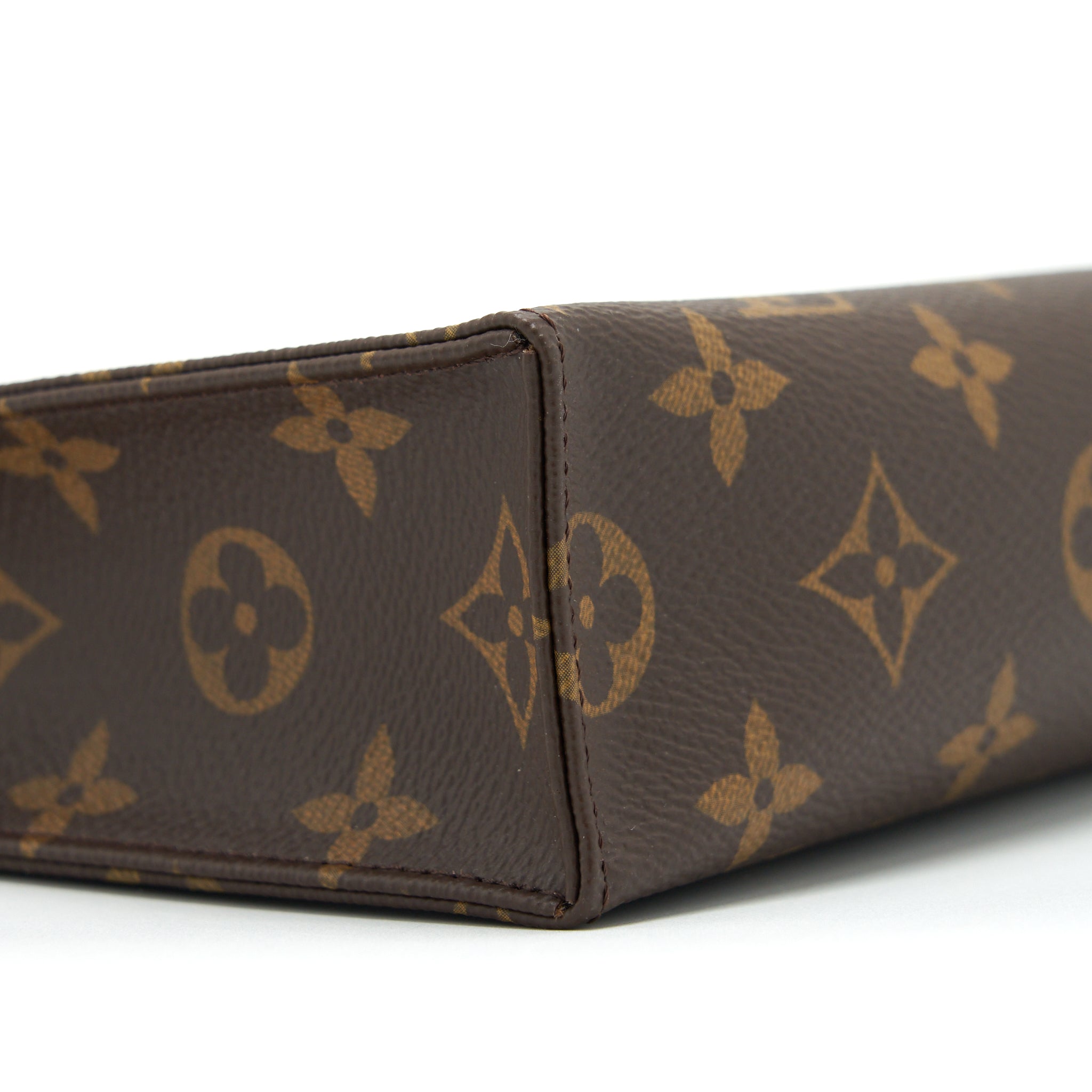 LOUIS VUITTON TOILETRY POCHETTE 26 MONOGRAM CANVAS GHW