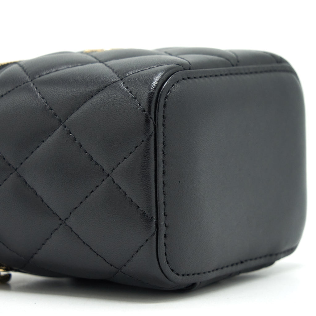 CHANEL TOP HANDLE MINI VANITY WITH CHAIN LAMBSKIN BLACK LGHW