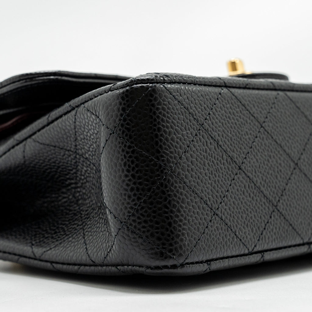 CHANEL SMALL CLASSIC DOUBLE FLAP BAG CAVIAR BLACK GHW (MICROCHIP)