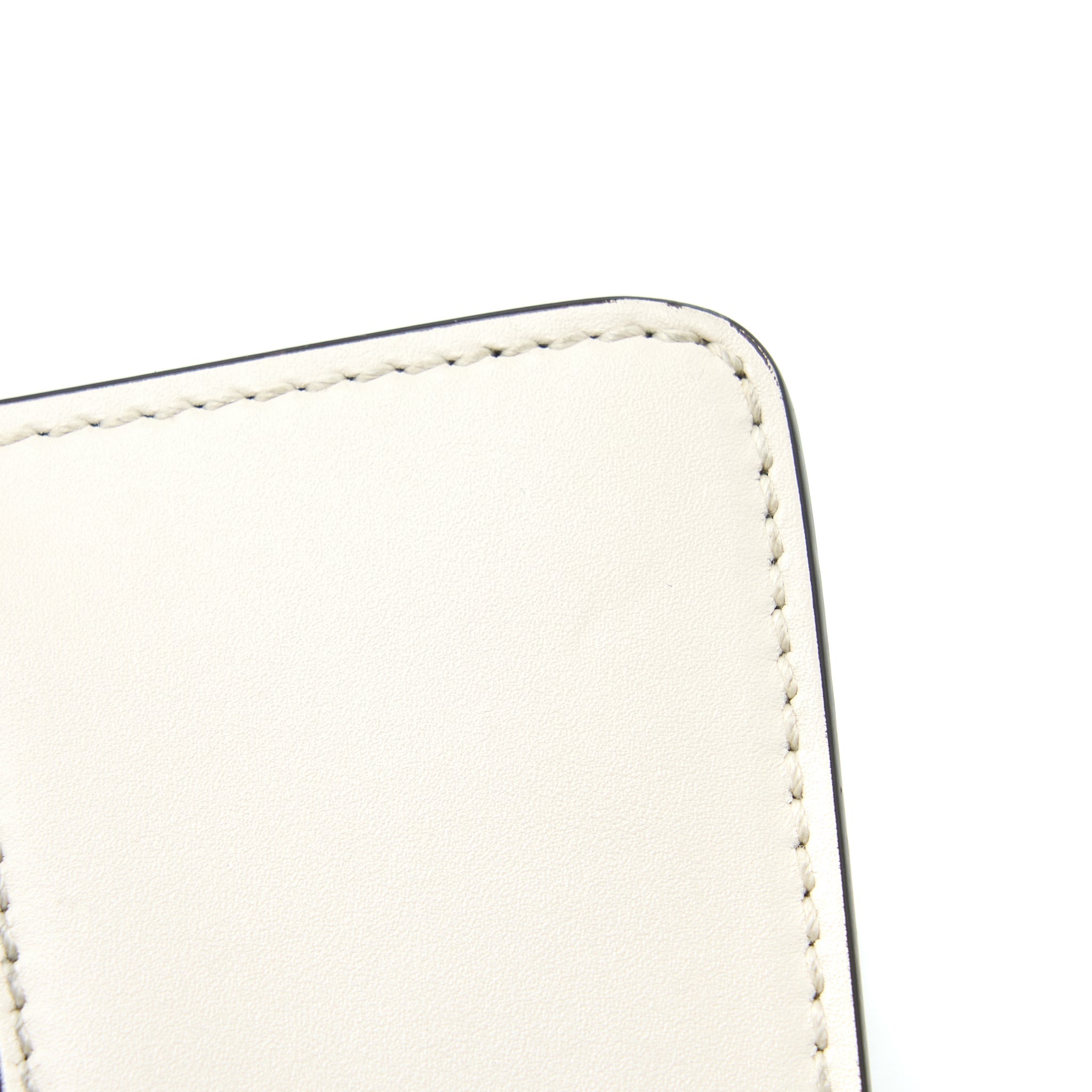 GUCCI MINI SYLVIA TOP HANDLE BAG WHITE GHW