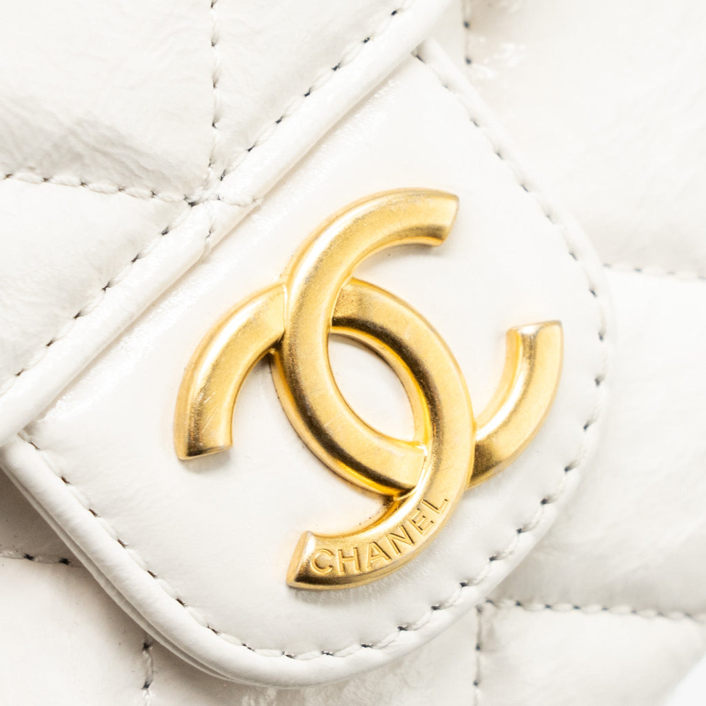 CHANEL 23B SMALL HOBO BAG SHINY CALFSKIN WHITE BRUSHED GHW(MICROCHIP)