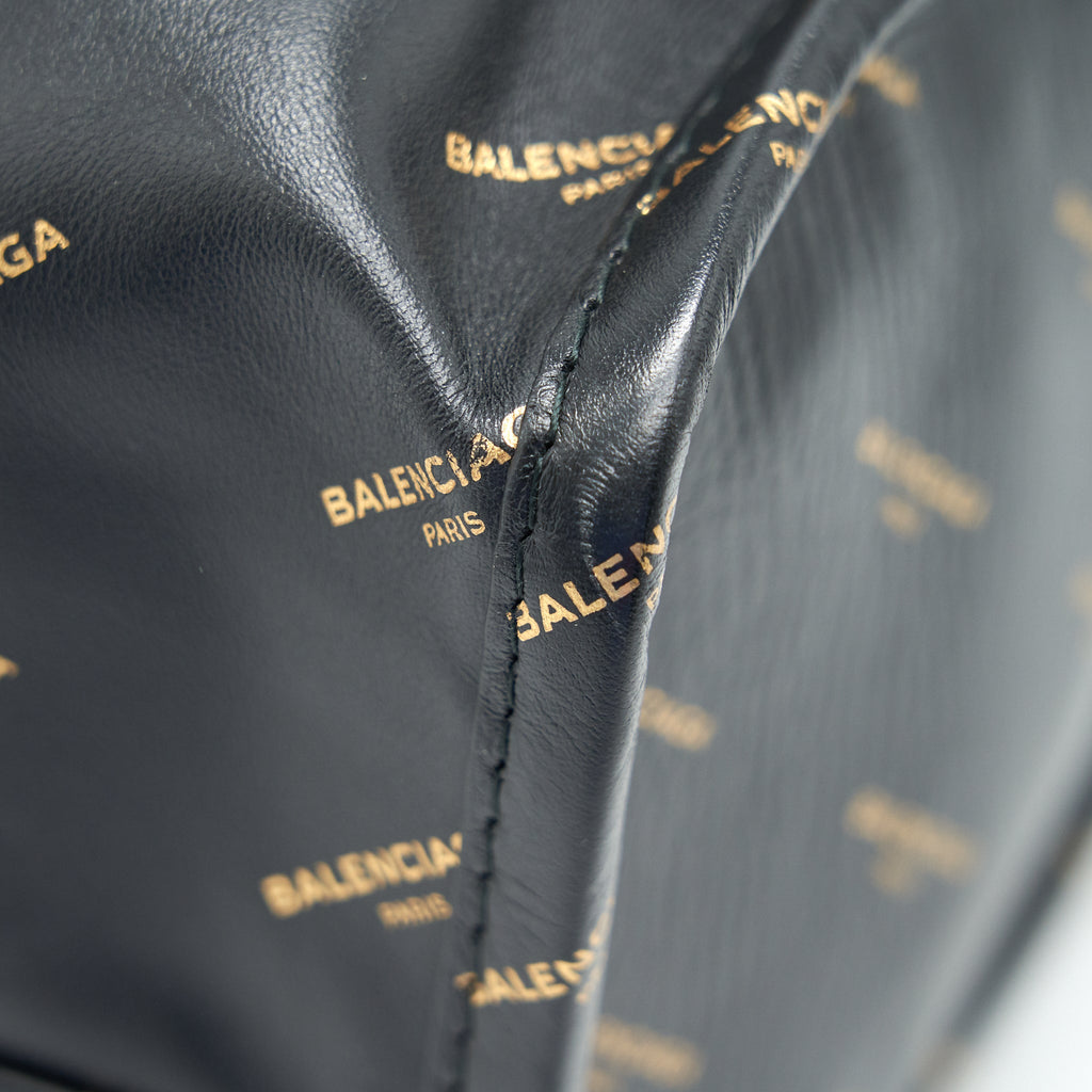 BALENCIAGA LOGO PRINTED BAZAR SHOPPER M LEATHER BAG