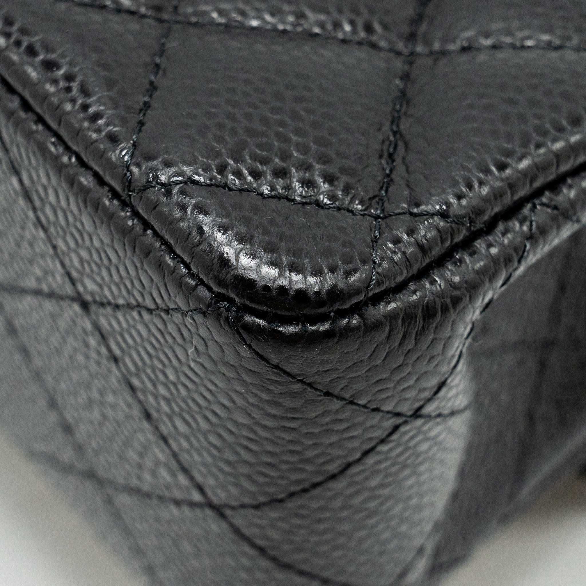 CHANEL SMALL CLASSIC DOUBLE FLAP BAG CAVIAR BLACK GHW (MICROCHIP)