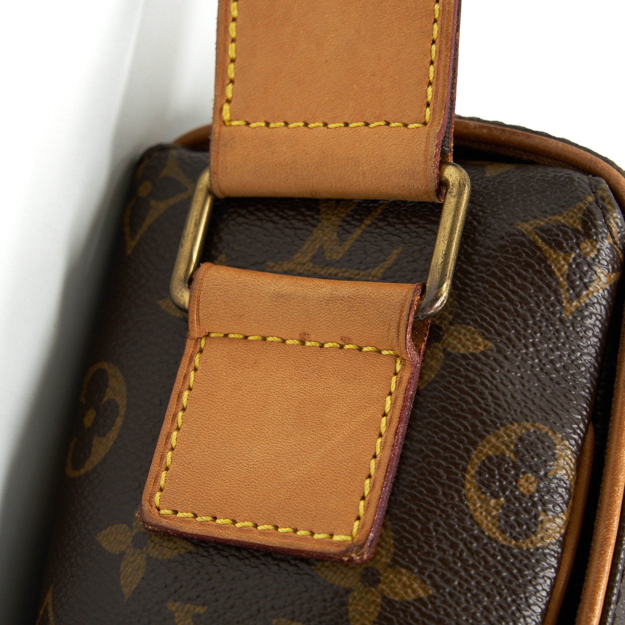 LOUIS VUITTON MONOGRAM CANVAS VALMY SHOULDER BAG