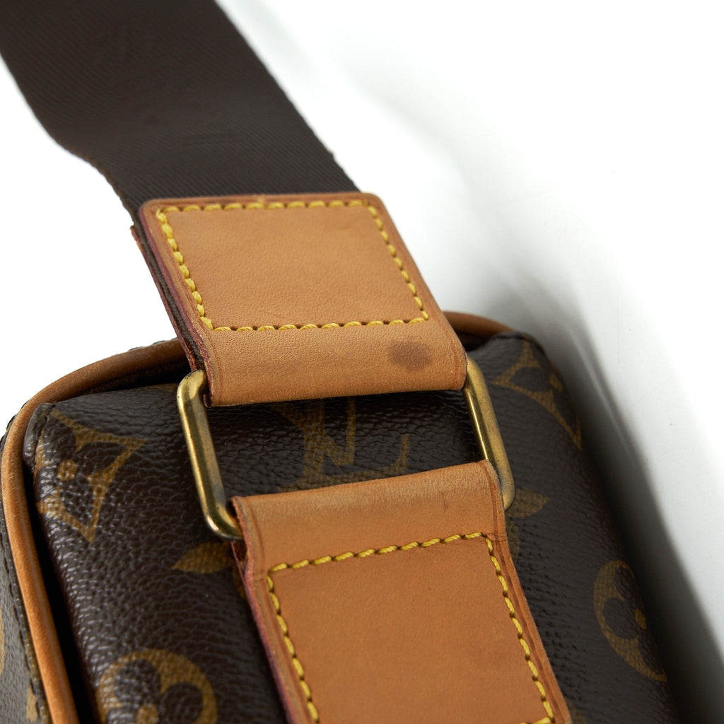 LOUIS VUITTON MONOGRAM CANVAS VALMY SHOULDER BAG